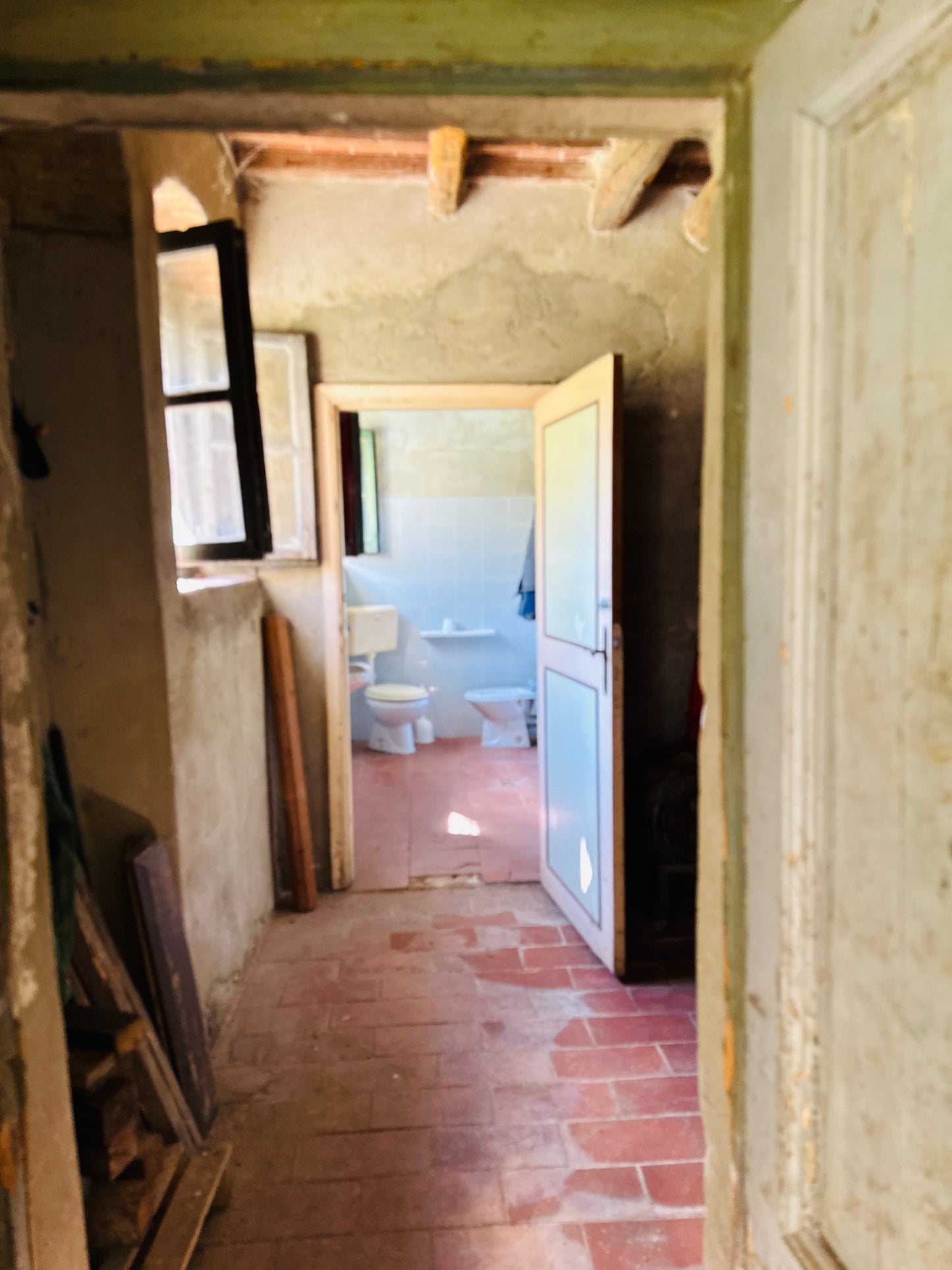 Farmhouse for sale