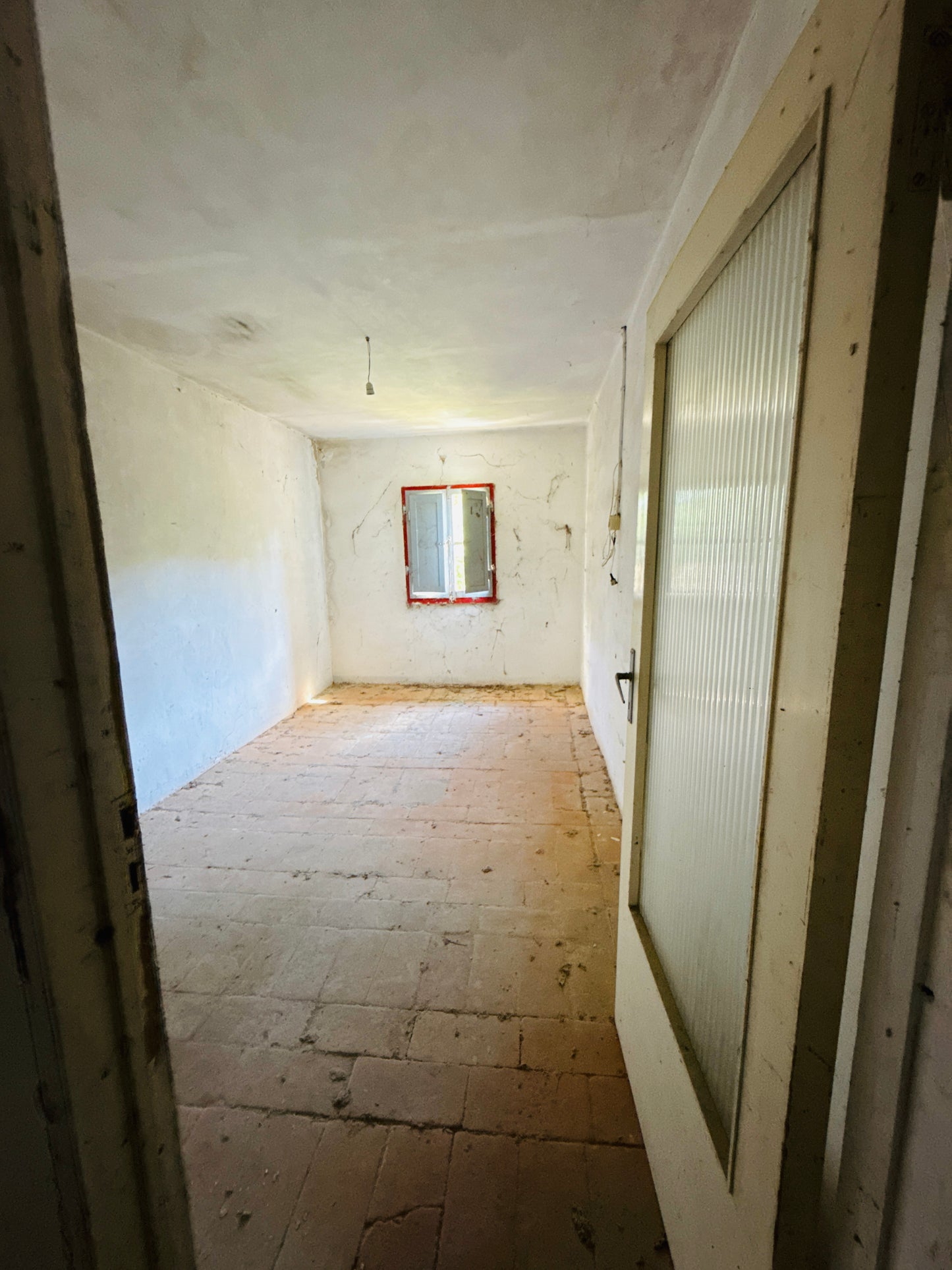 Farmhouse for sale