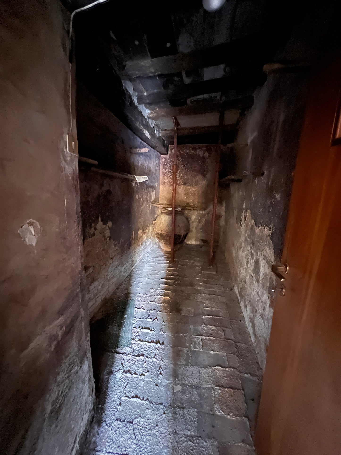 Old castle village house 300 sqm