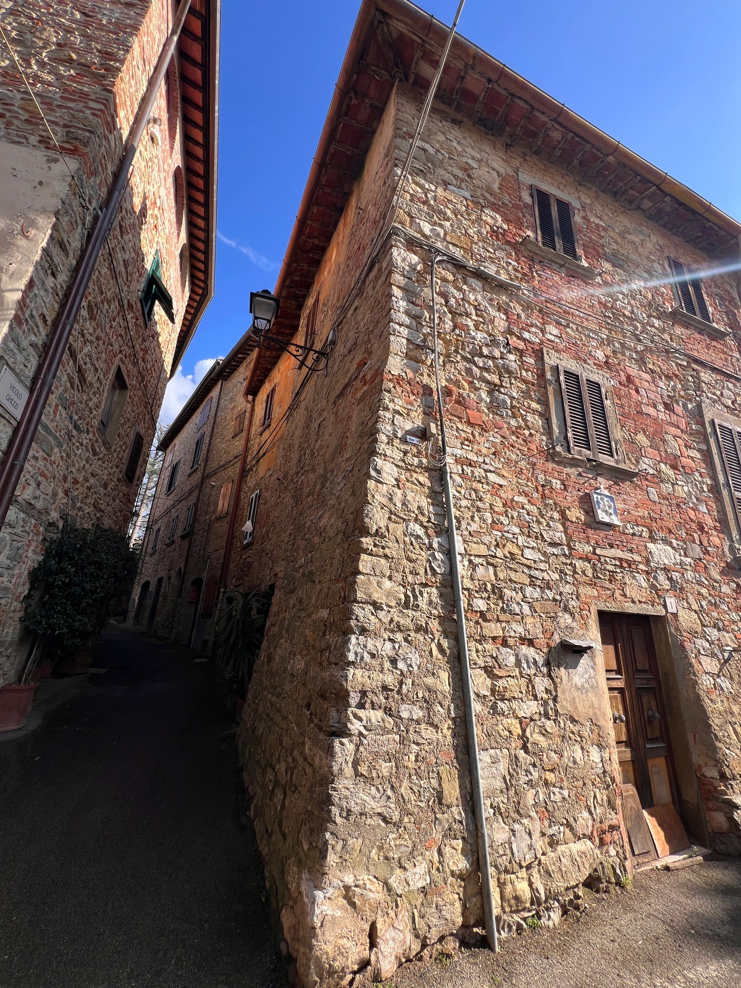 Old castle village house 300 sqm