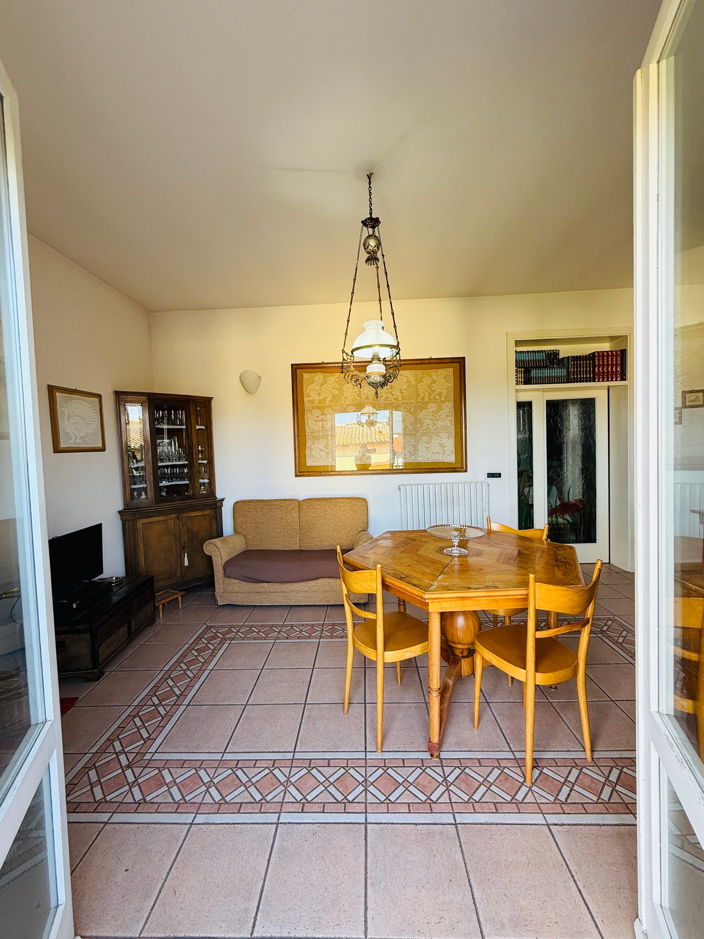 House for sale with garden and terrace