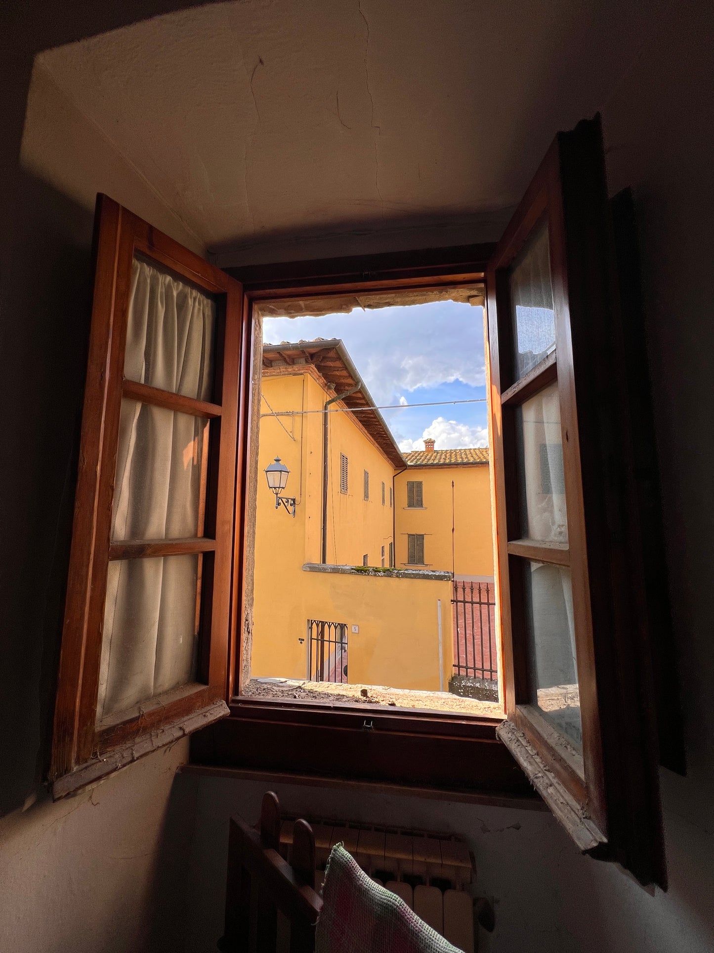 Old castle village house 300 sqm
