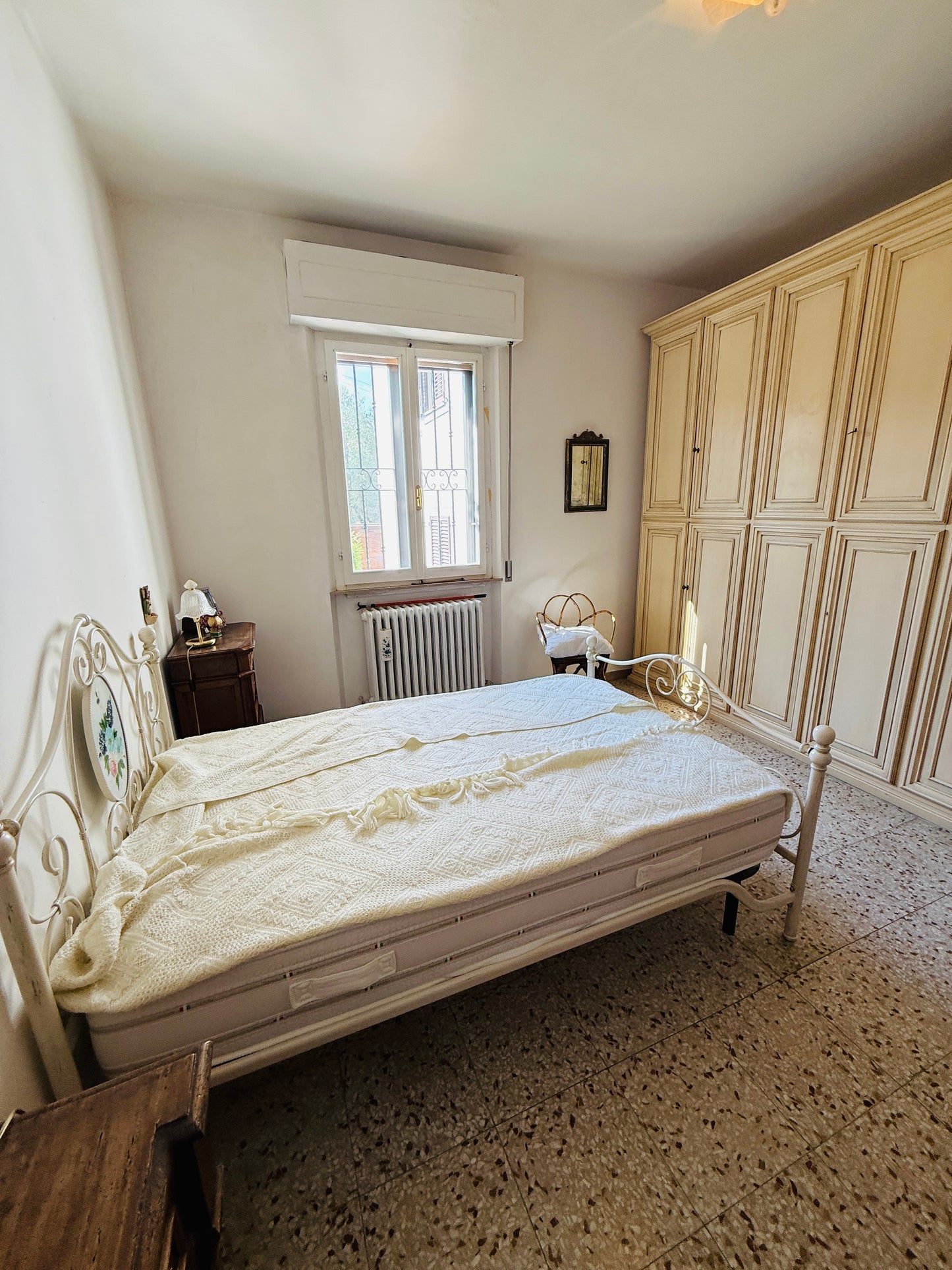 House for sale with garden and terrace