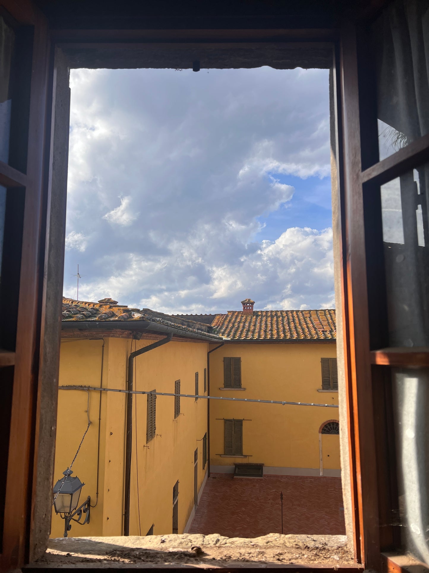 Old castle village house 300 sqm