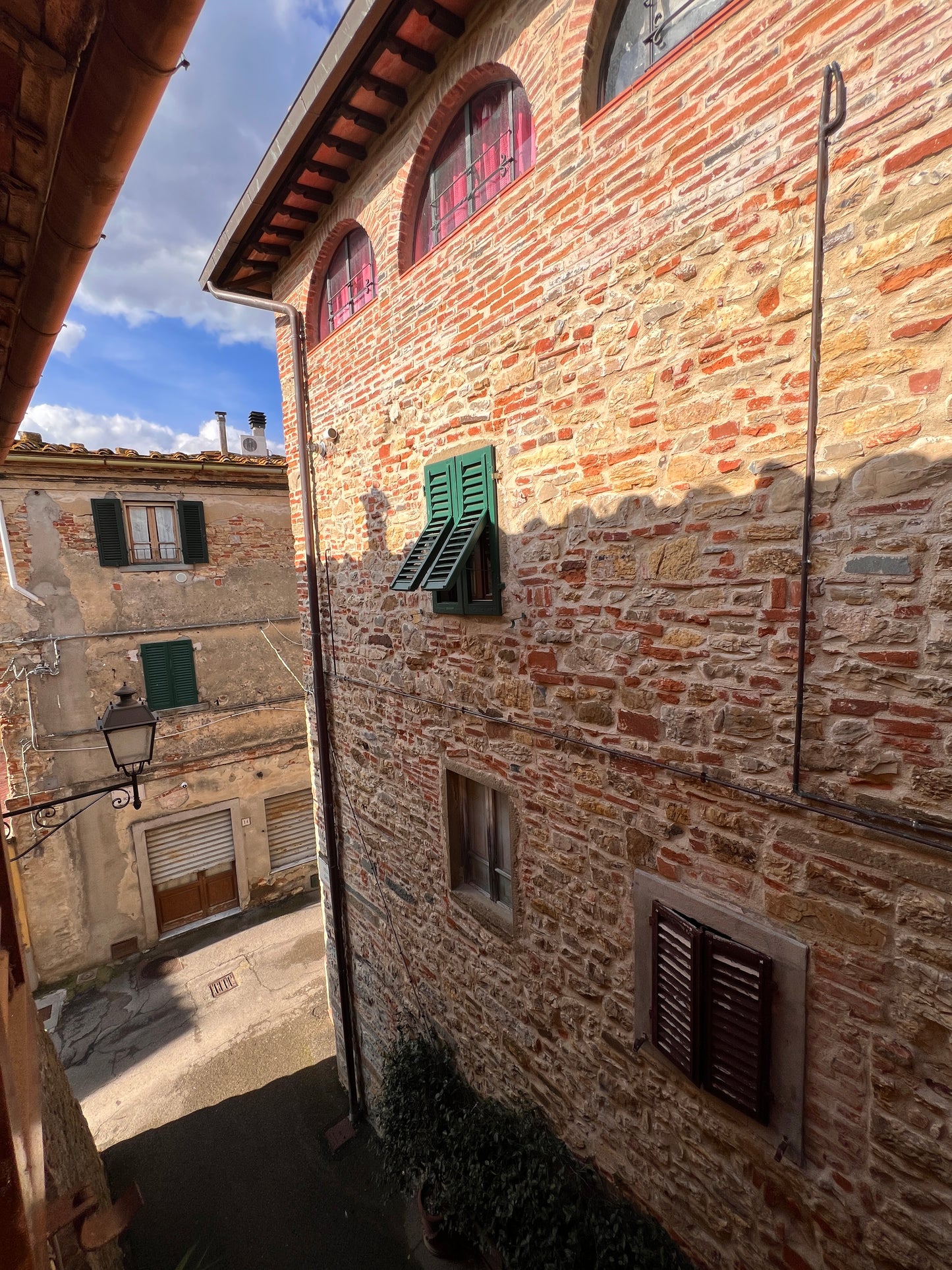 Old castle village house 300 sqm
