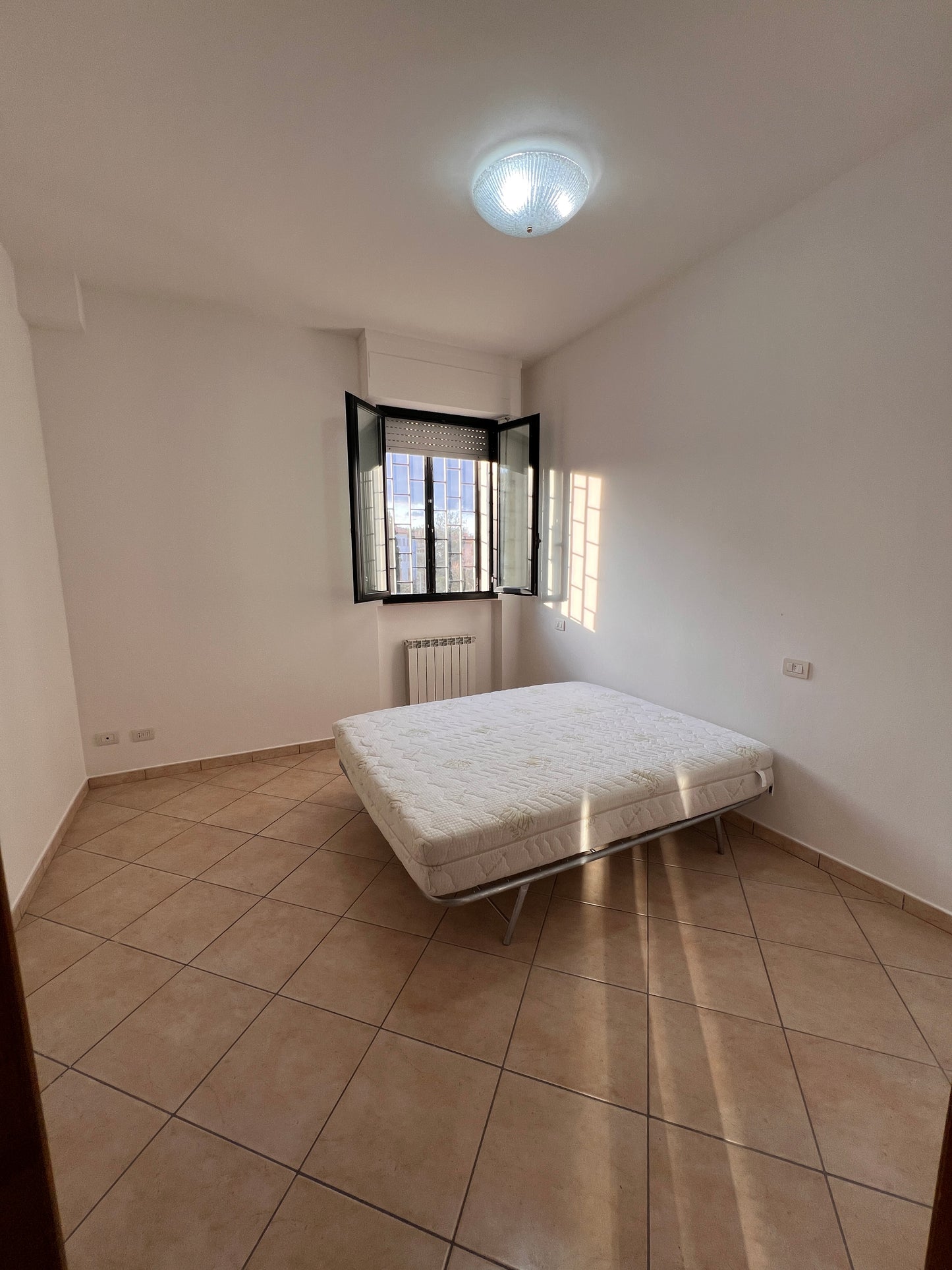 Big apartment one floor and garage