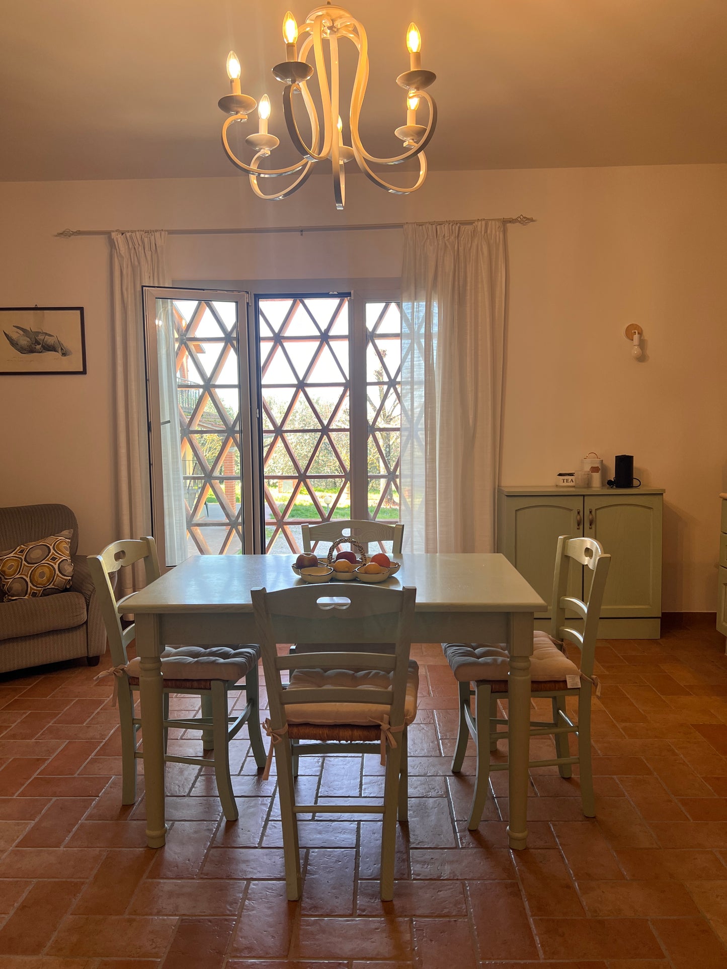 Apartment with one bedroom among the olive groves