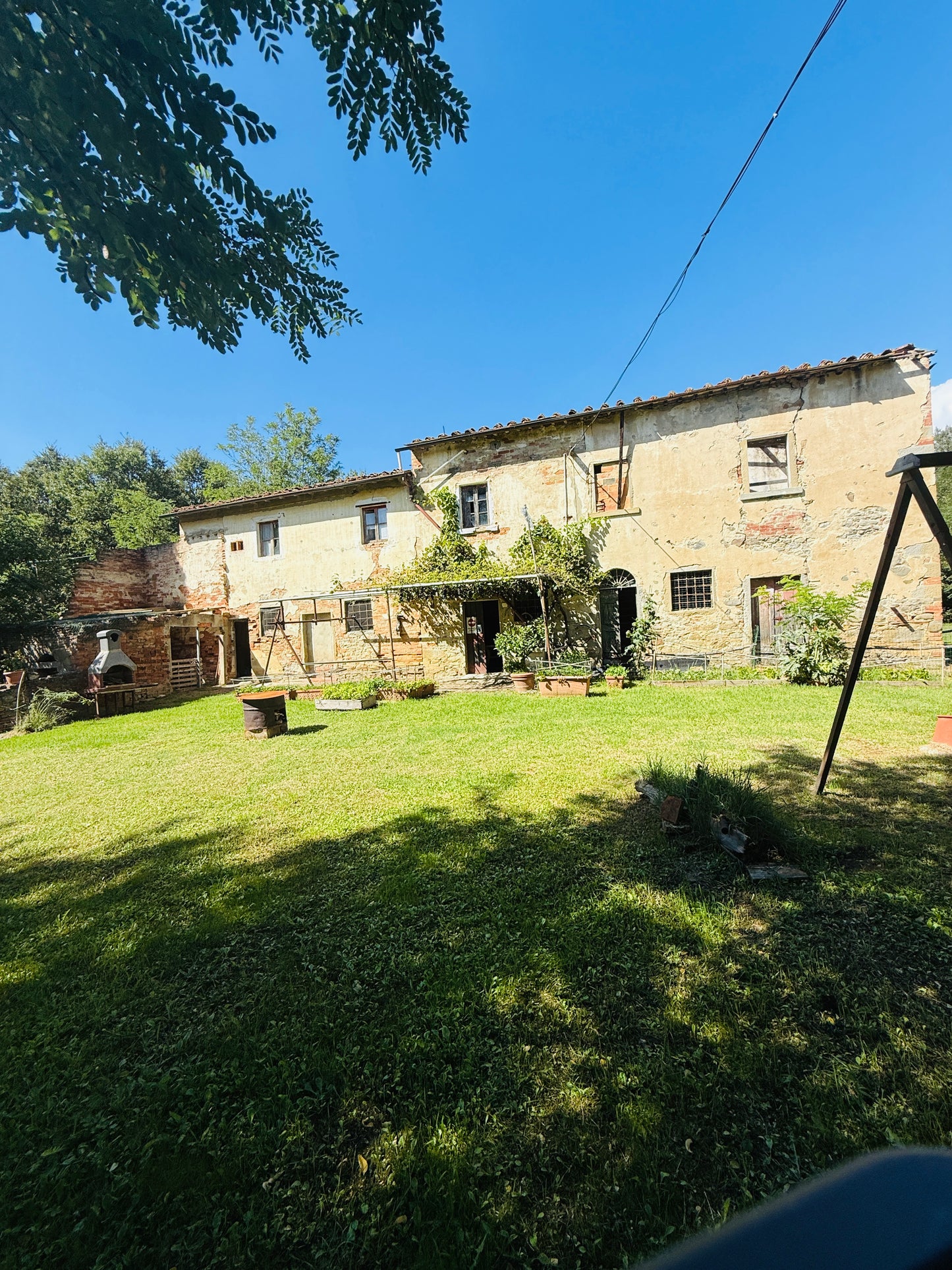 Farmhouse for sale