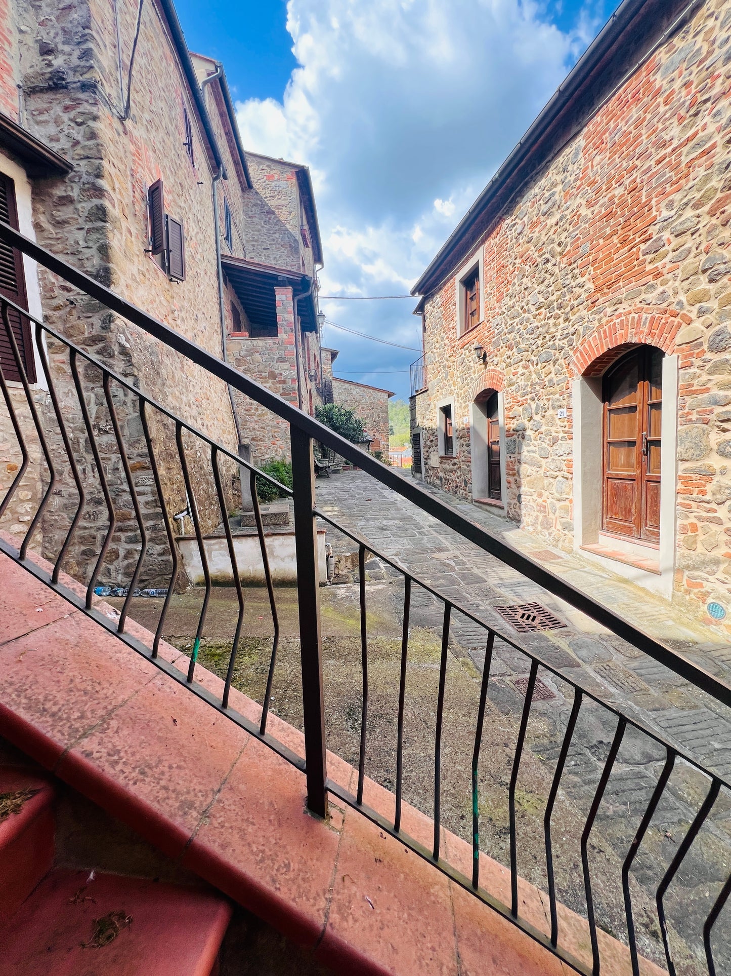 Stone house 4 bedrooms