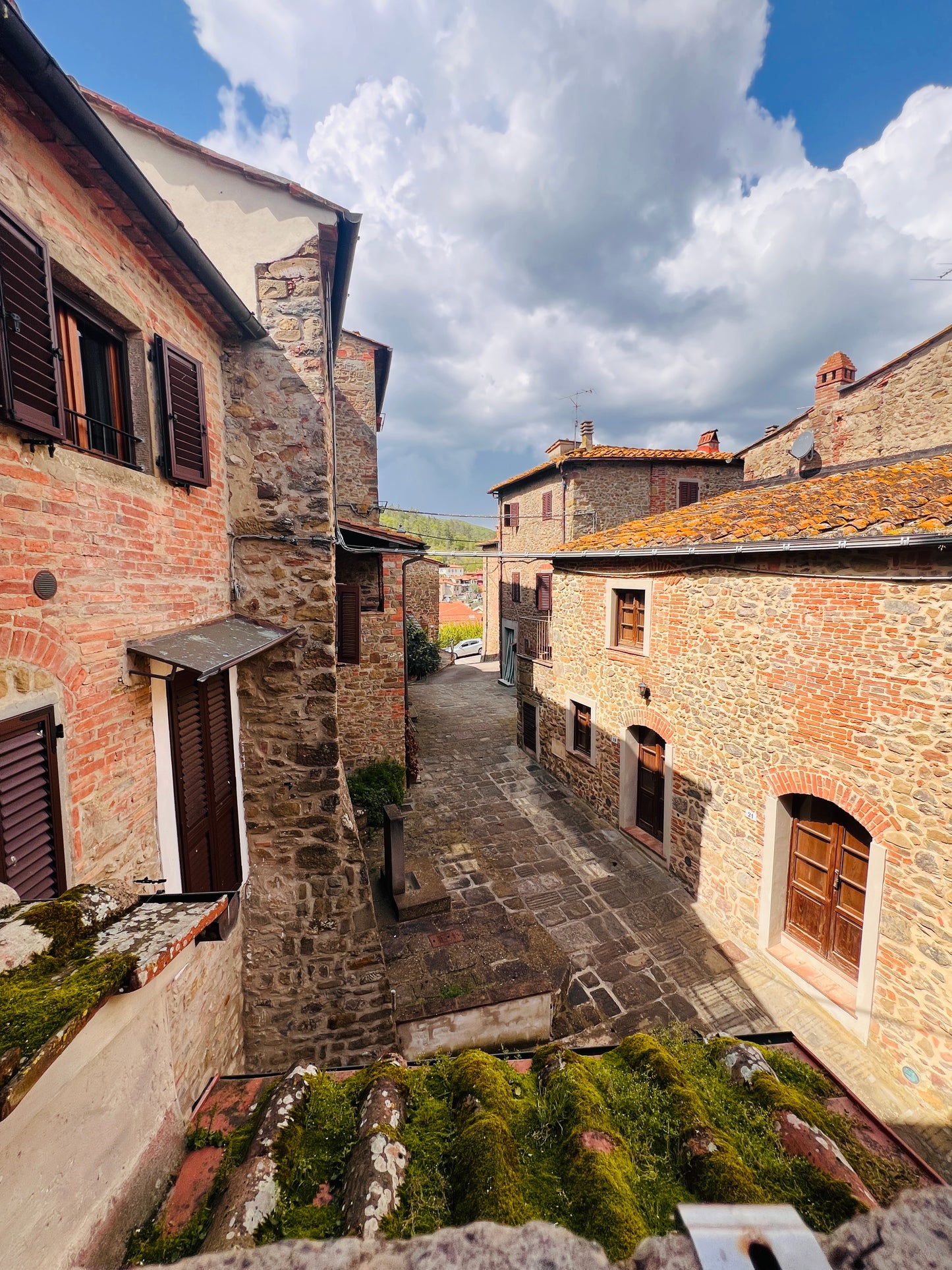 Stone house 4 bedrooms