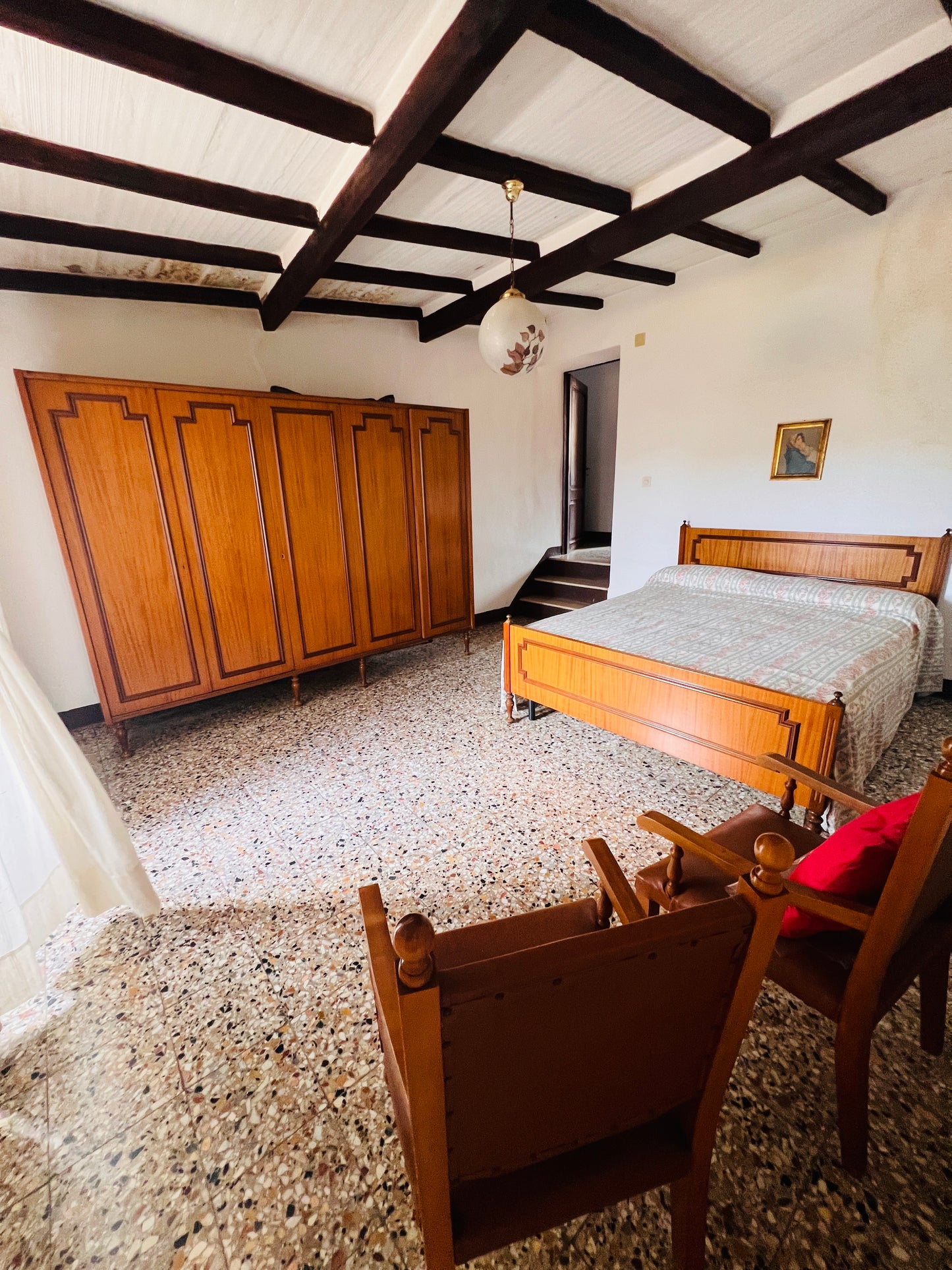 Stone house 4 bedrooms