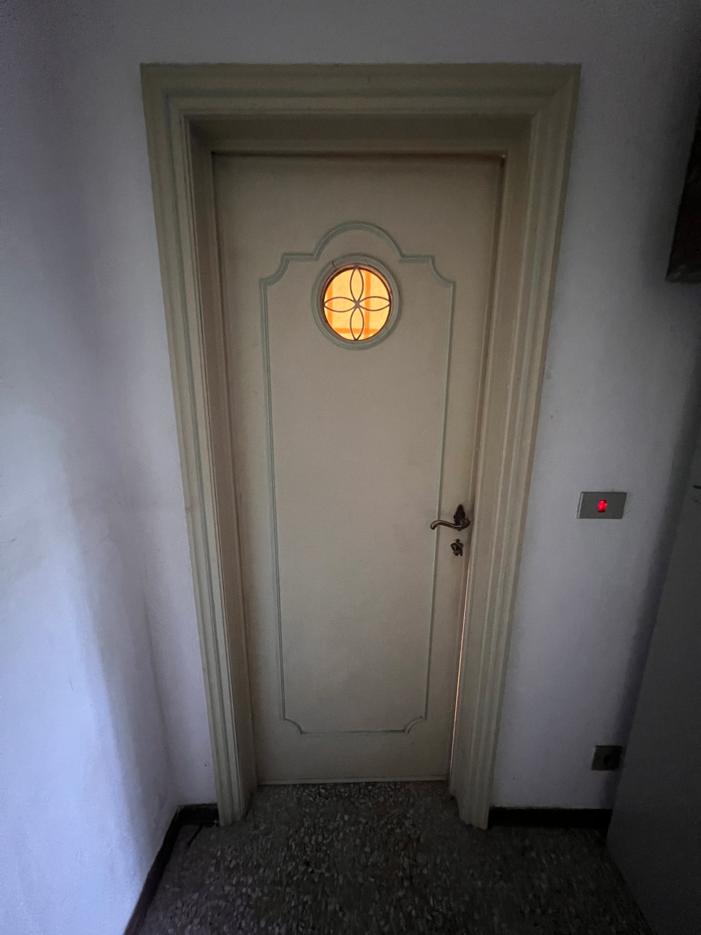Villa Rent to buy