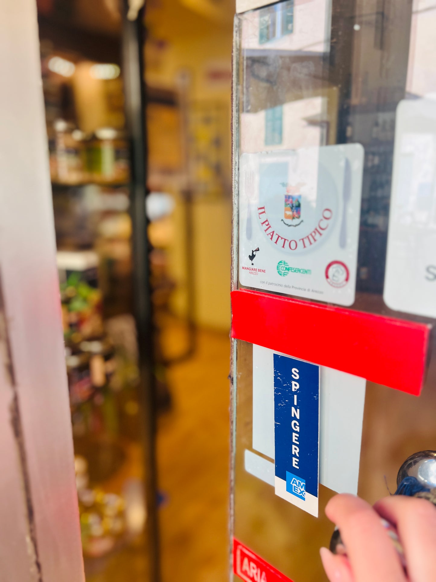 Grocery, Bar, diner