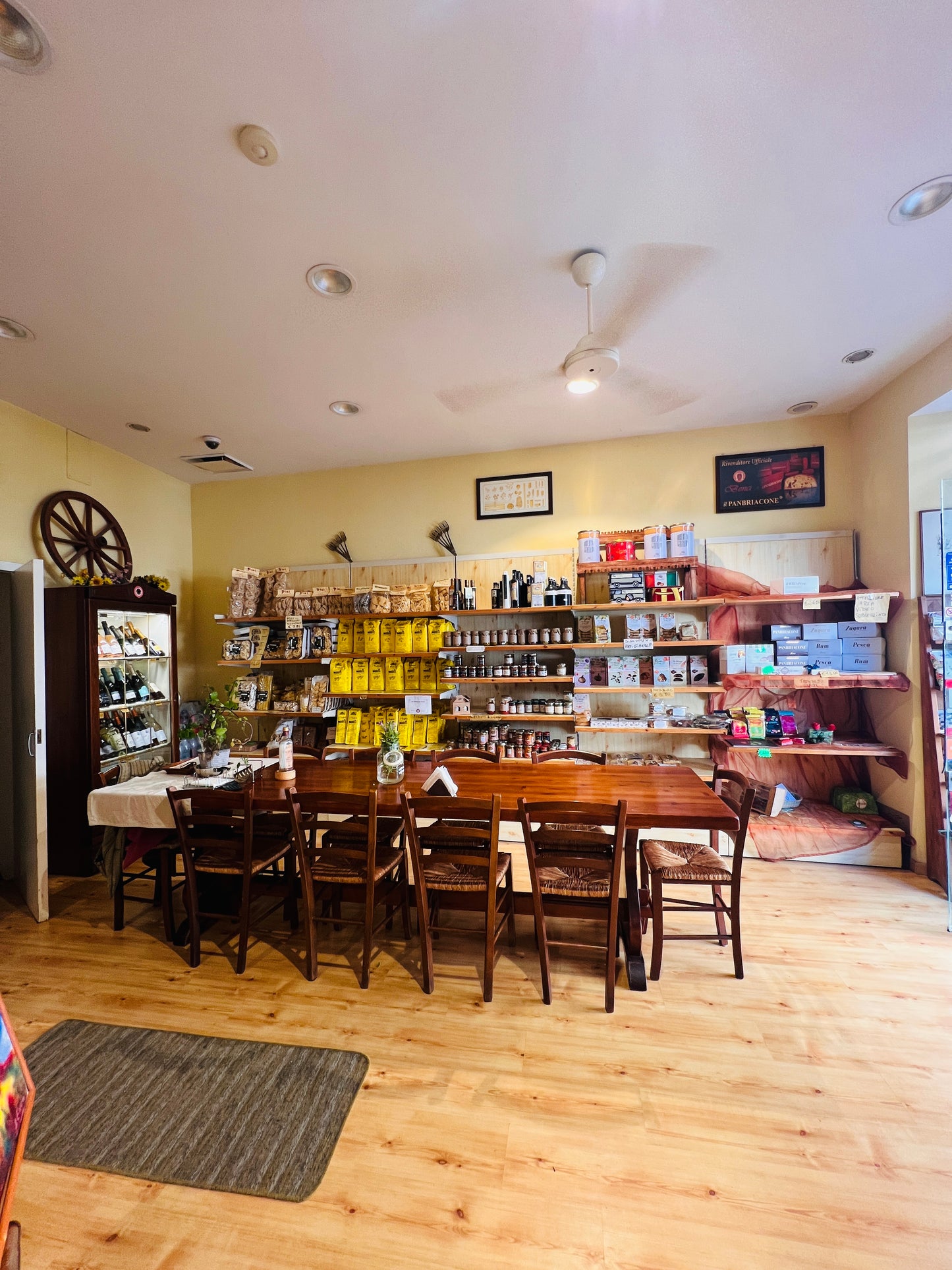 Grocery, Bar, diner
