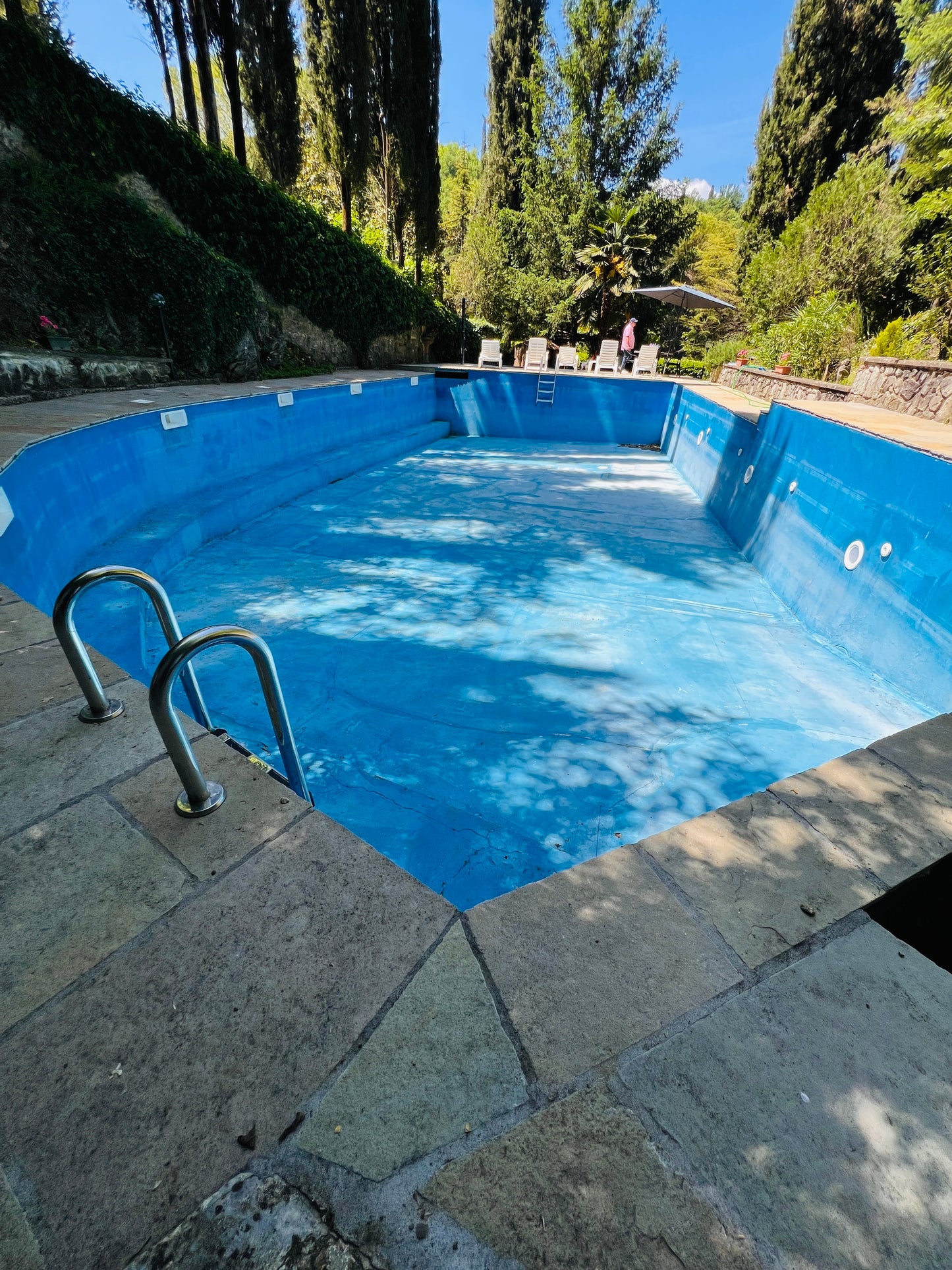 Villa with gigantic pool