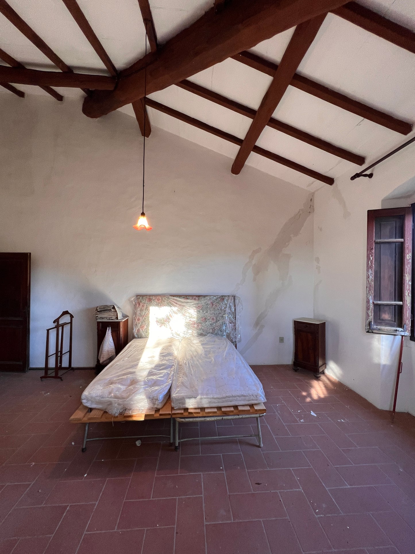 Farmhouse with land