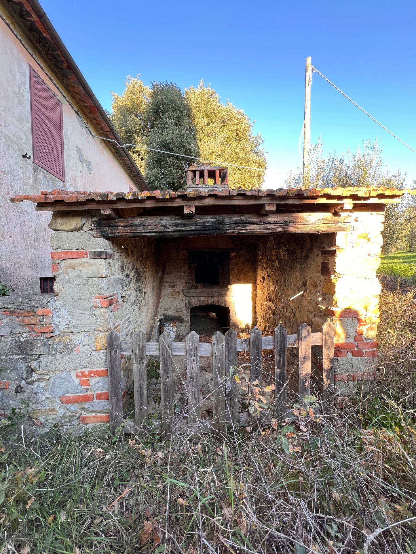 Farmhouse with land