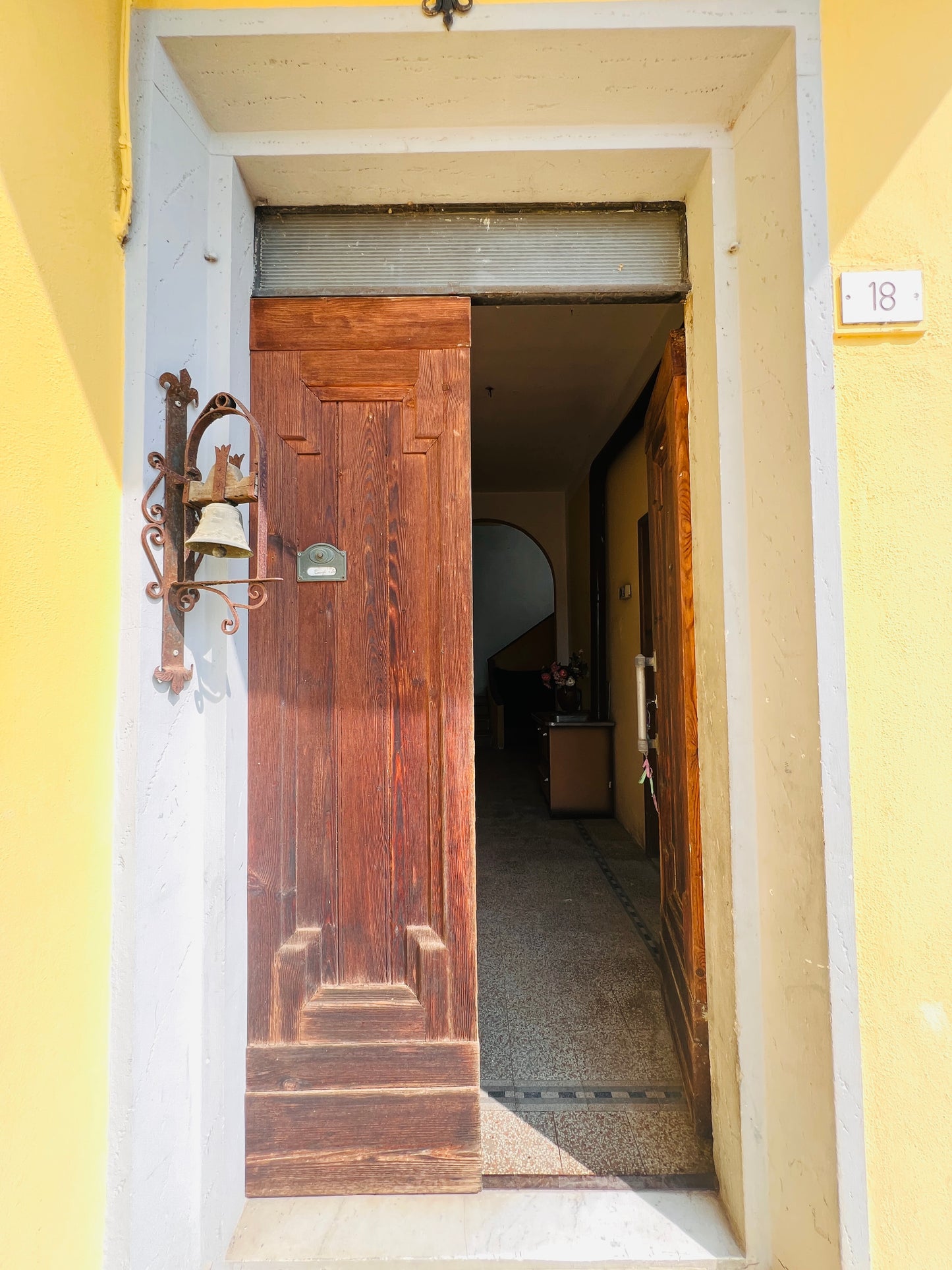 Detached house on three floors