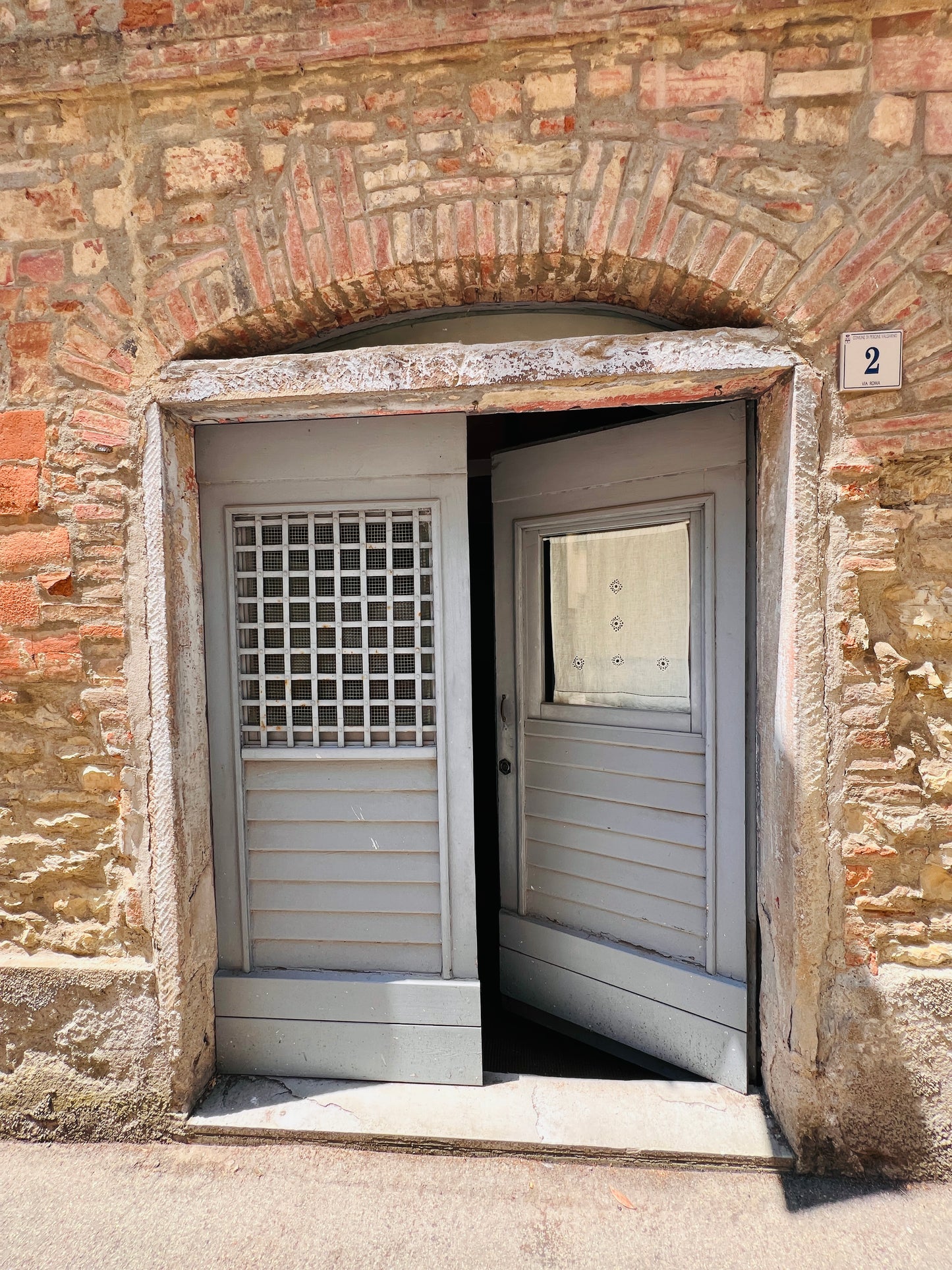 For rent small apartment - NOT AVAILABLE