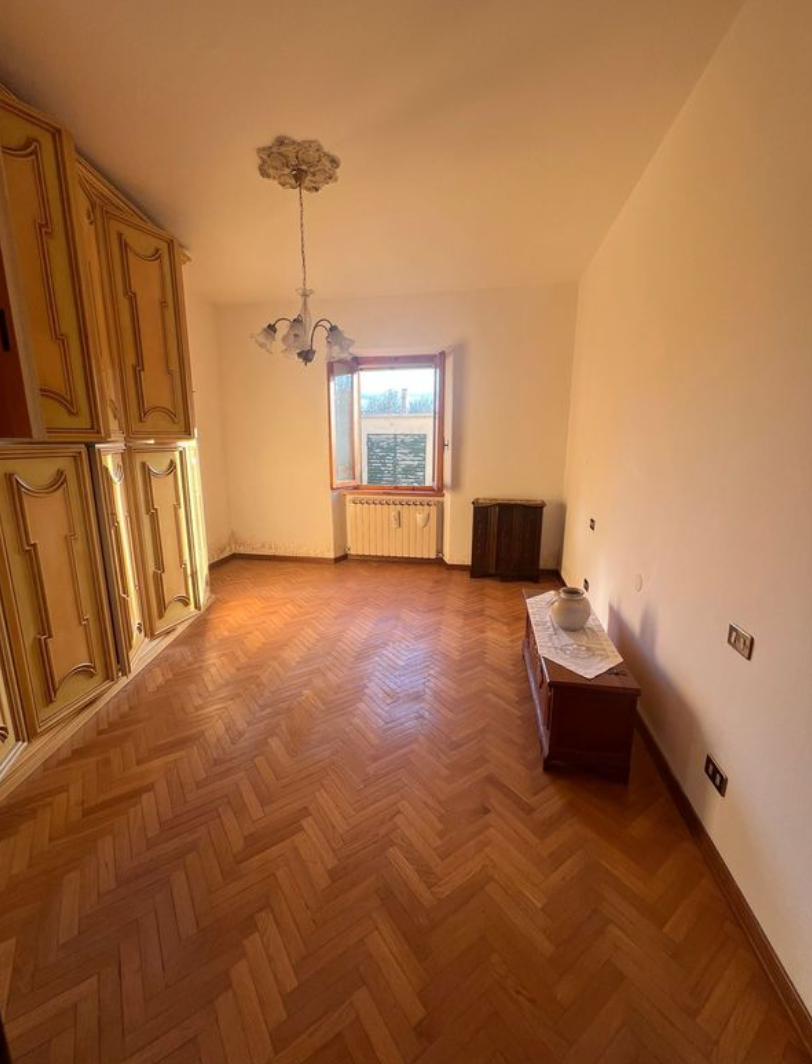 Apartment first floor ready to move