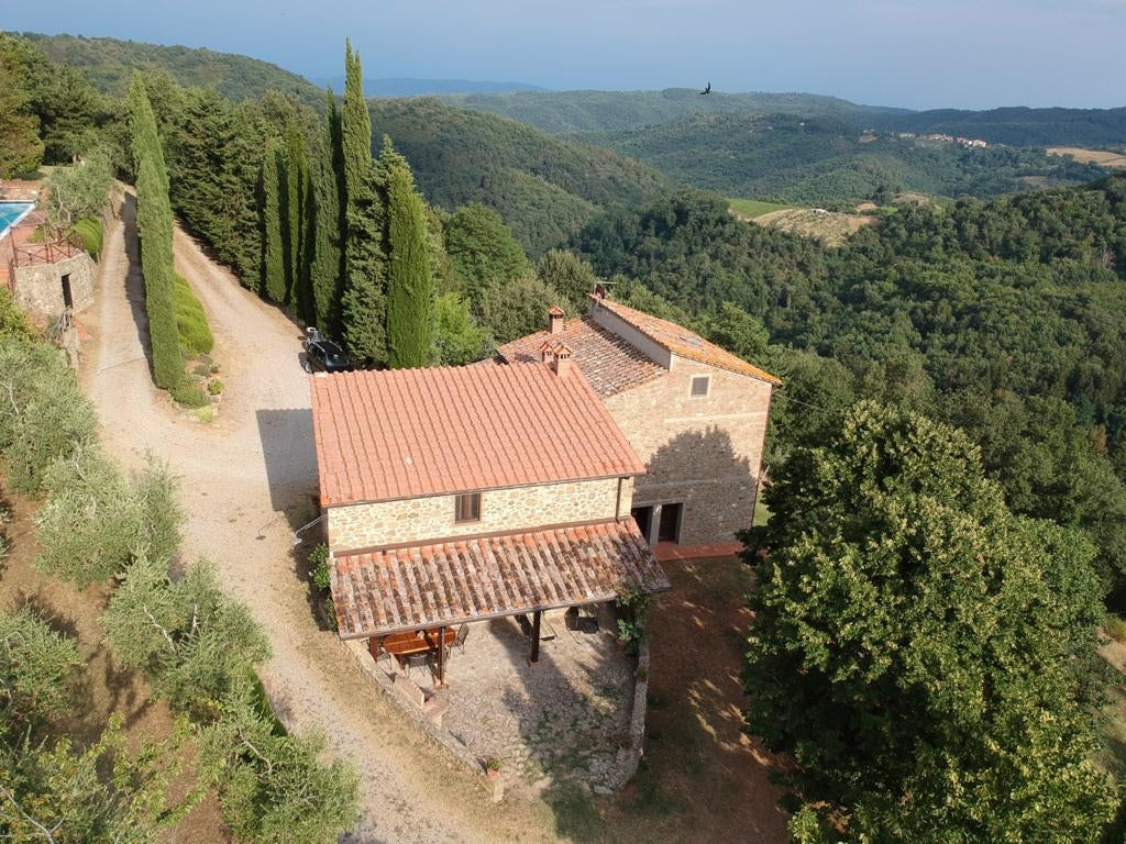 Villa in the middle of Chianti