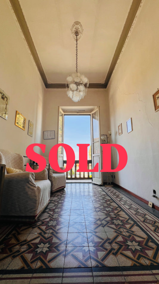 SOLD Elegant apartment with view