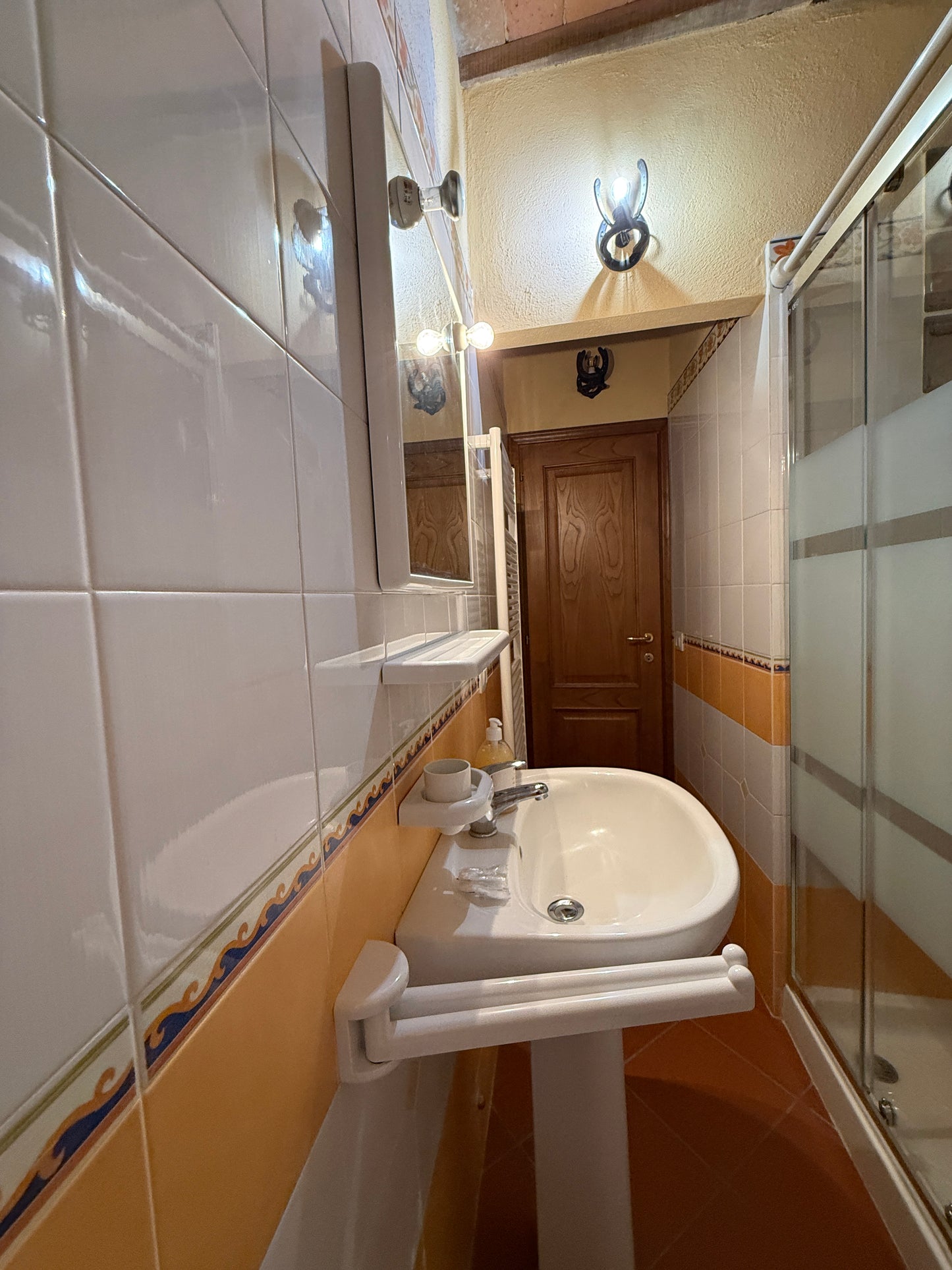 Charming Two-Room Apartment in the Historic Heart of the City on Via Soccini