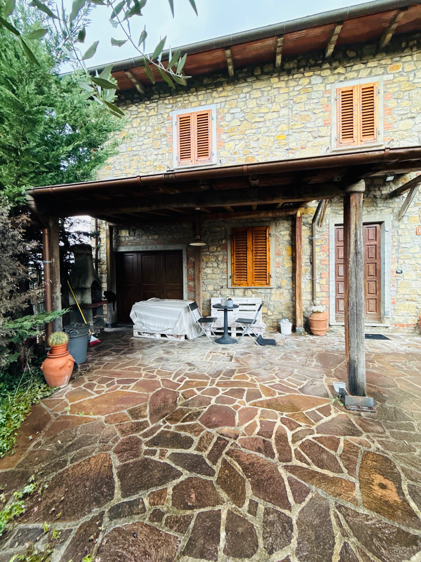 Stone house with two bedrooms NOT AVAILABLE
