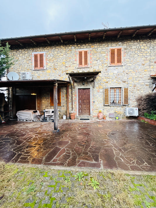 Stone house with two bedrooms NOT AVAILABLE