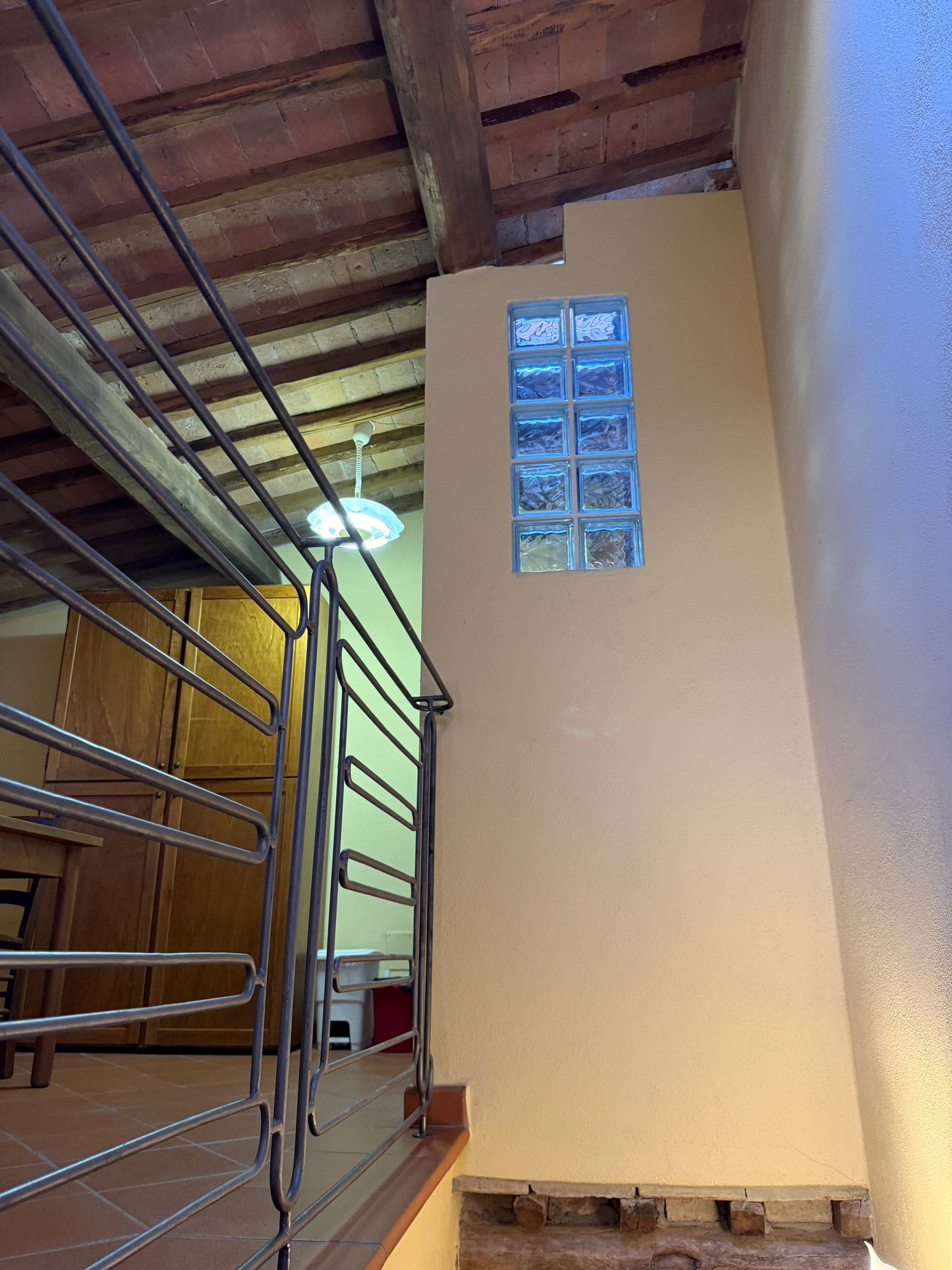 Charming Two-Room Apartment in the Historic Heart of the City on Via Soccini