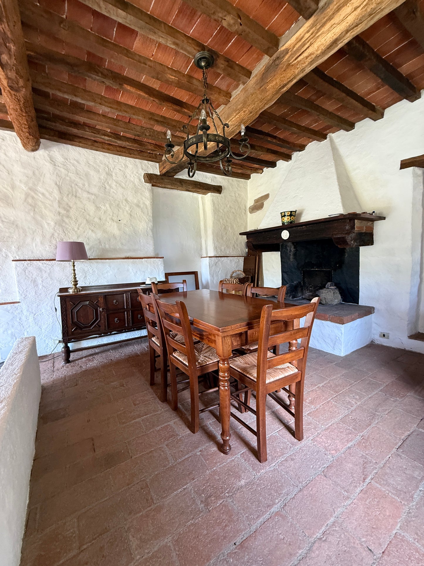 Charming Renovated Stone Barn with Pool