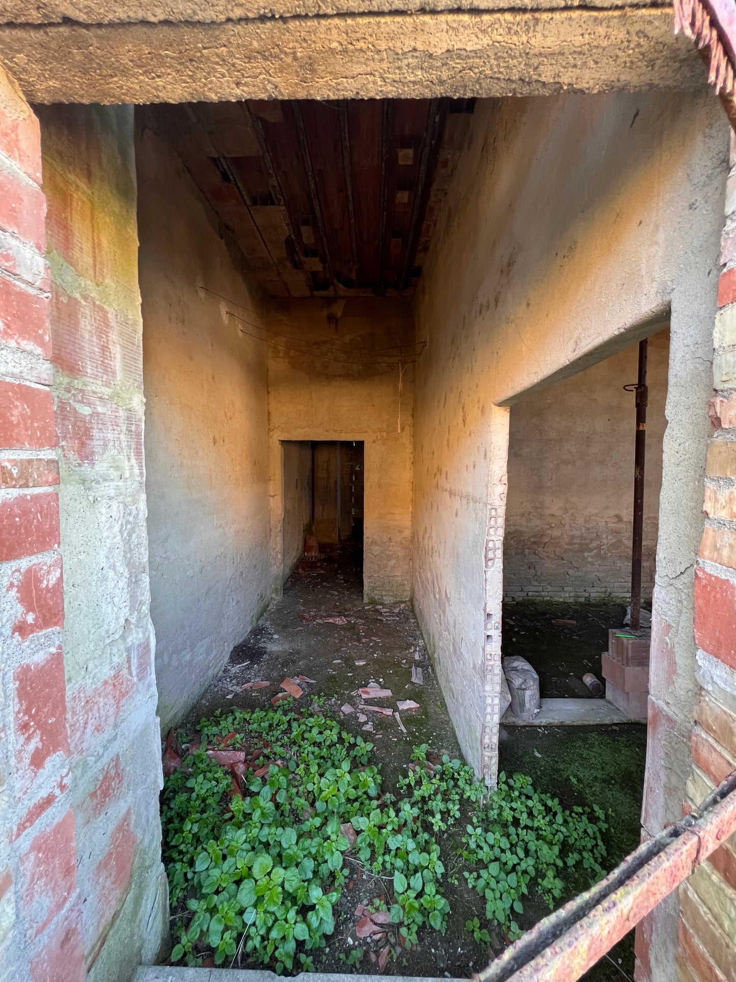 Old barn large seize