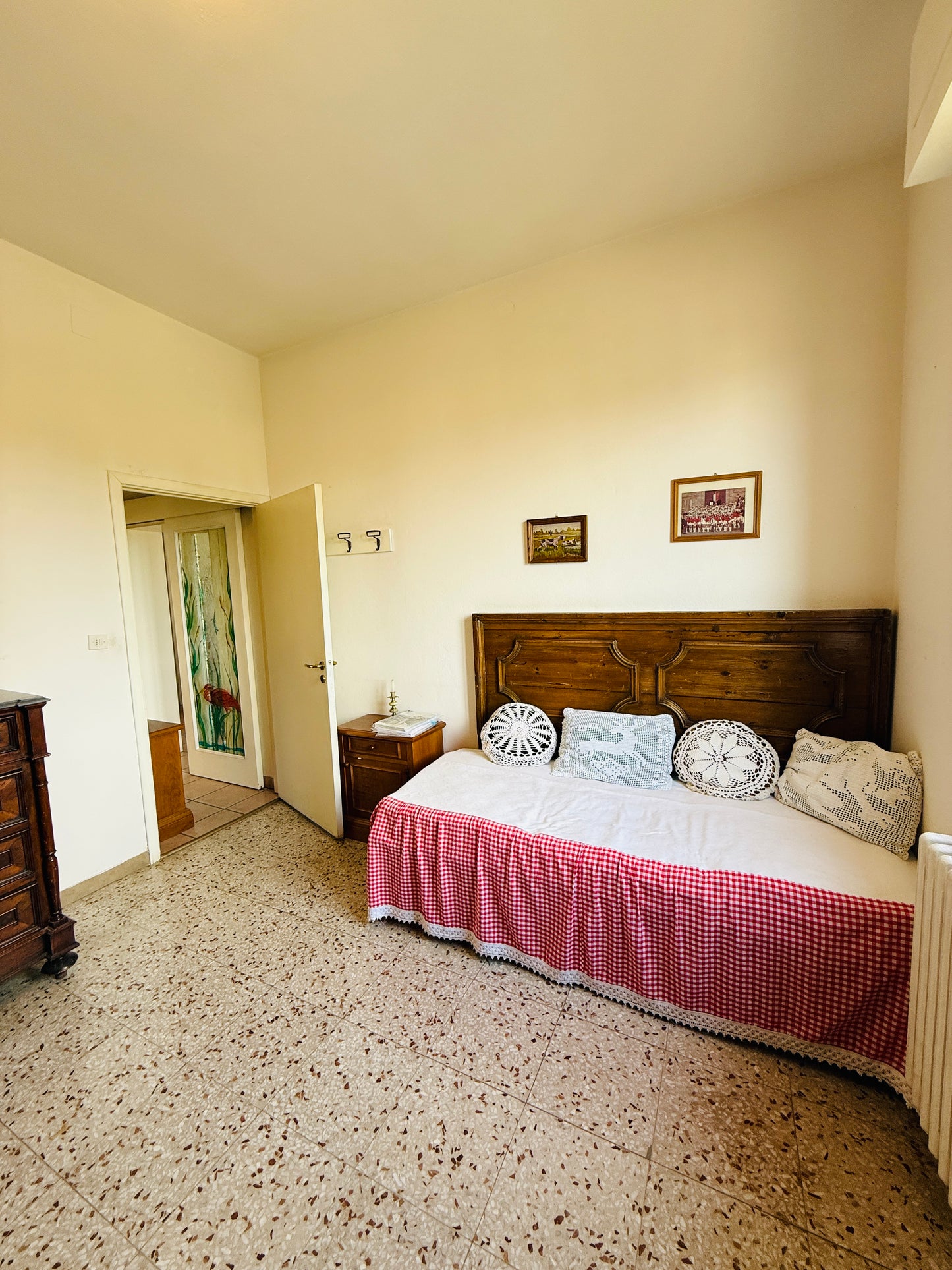 House for sale with garden and terrace