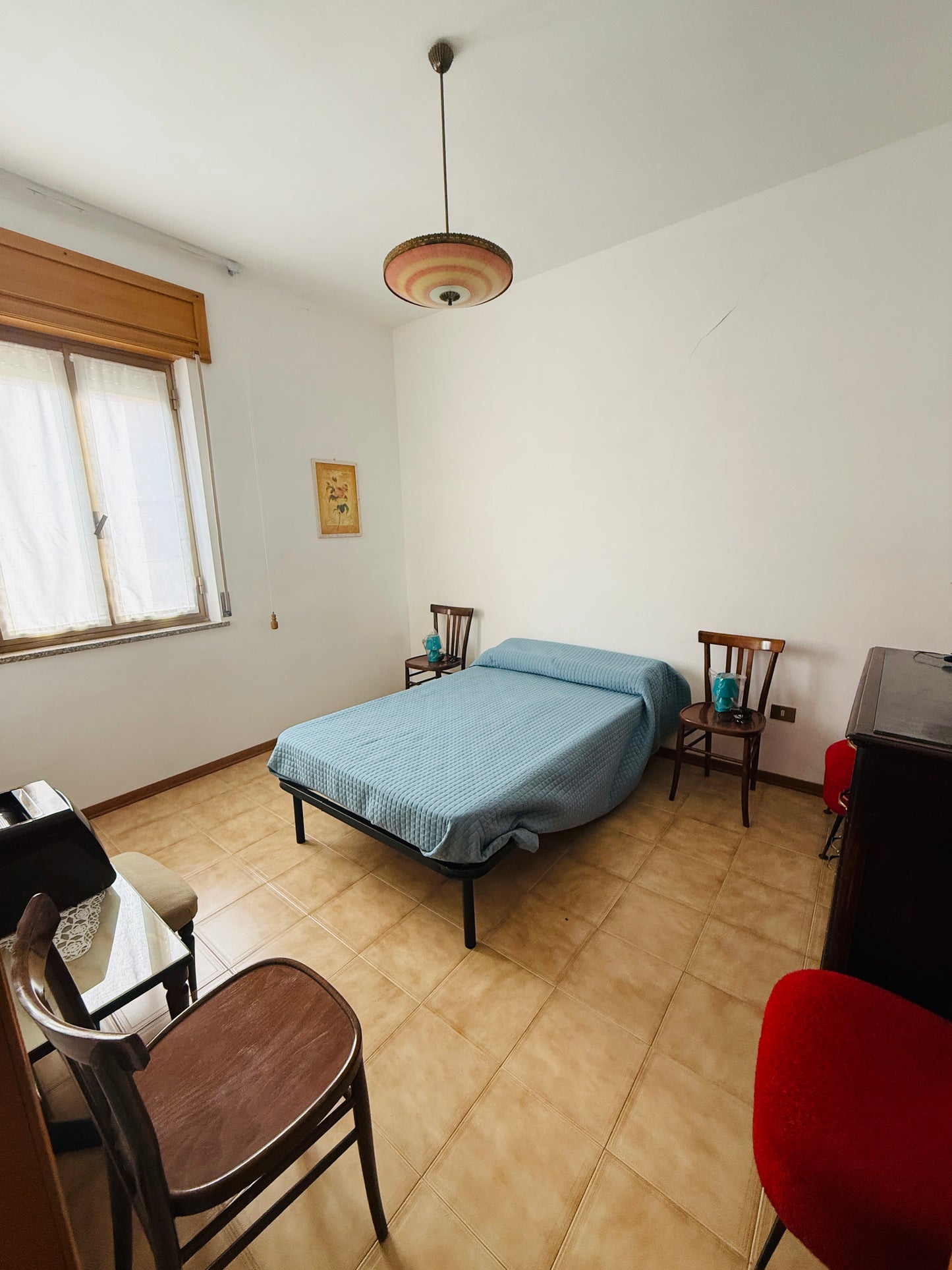 Detached House for Sale - Plenty of Space and Comfort