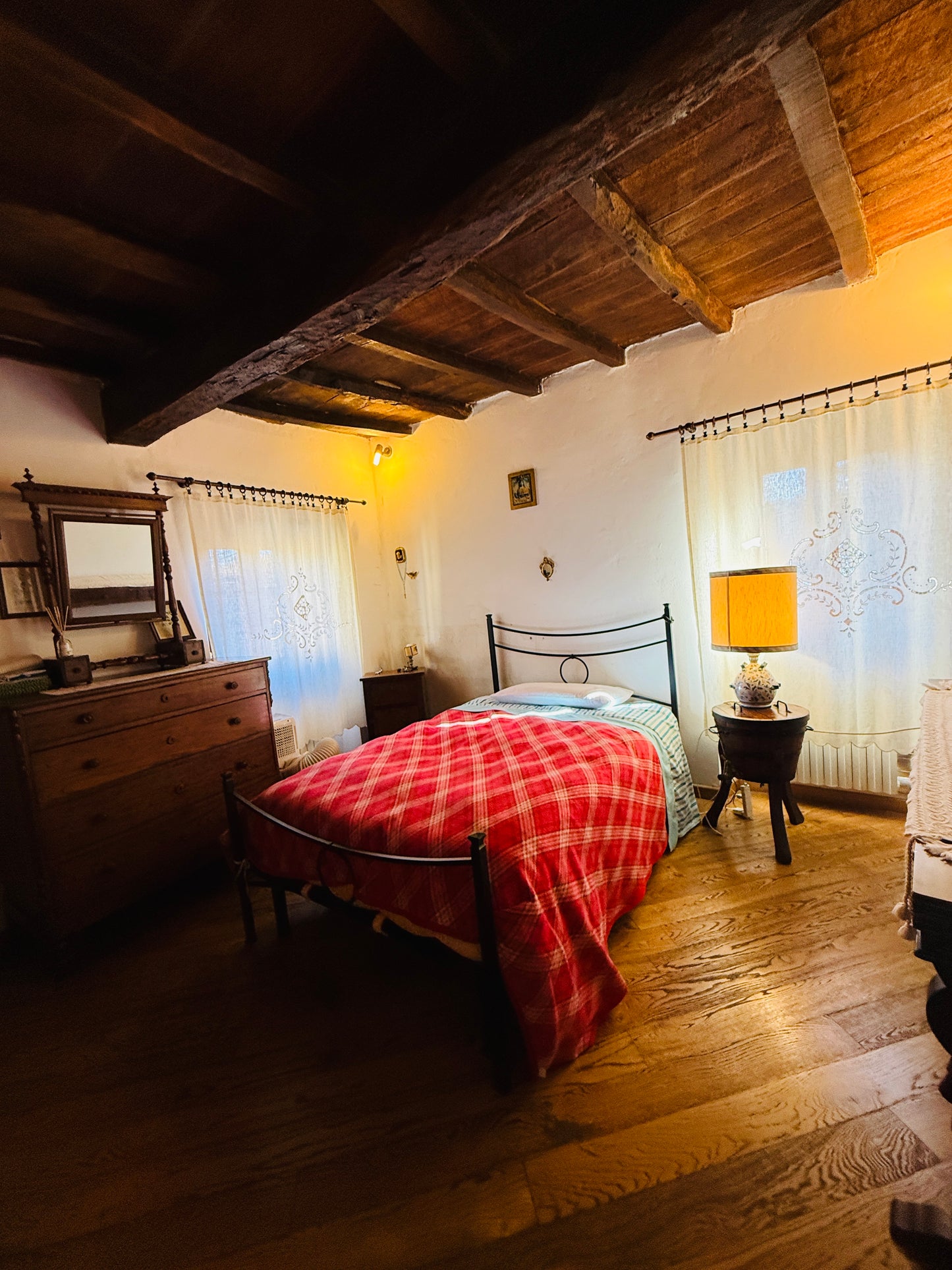 Typical Tuscan apartment ready to move into