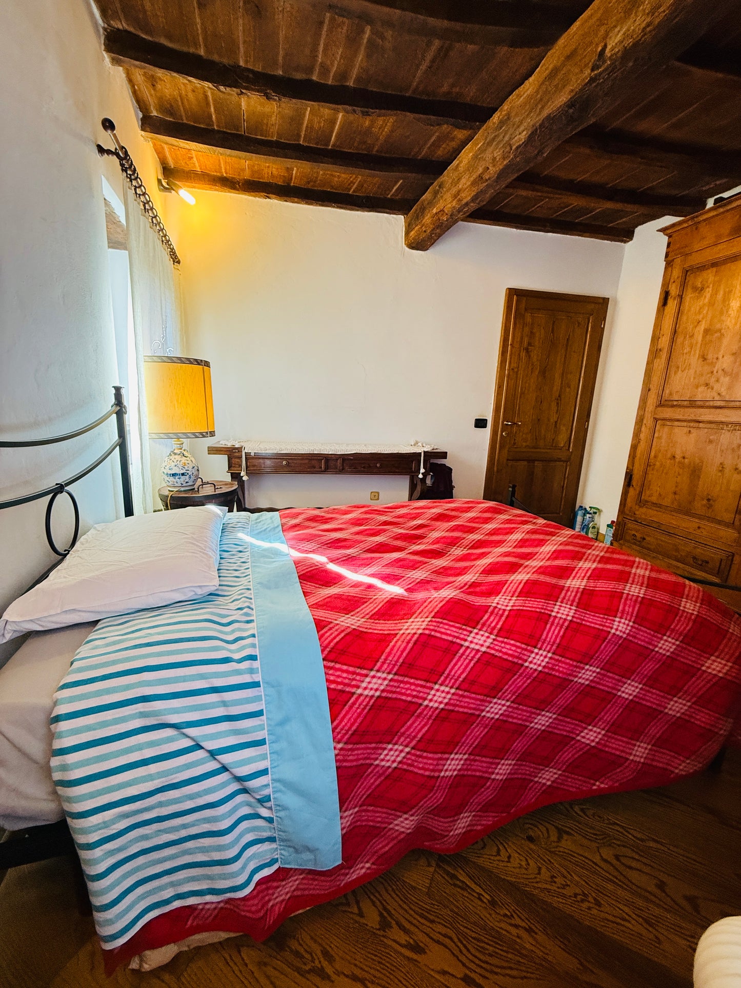Typical Tuscan apartment ready to move into