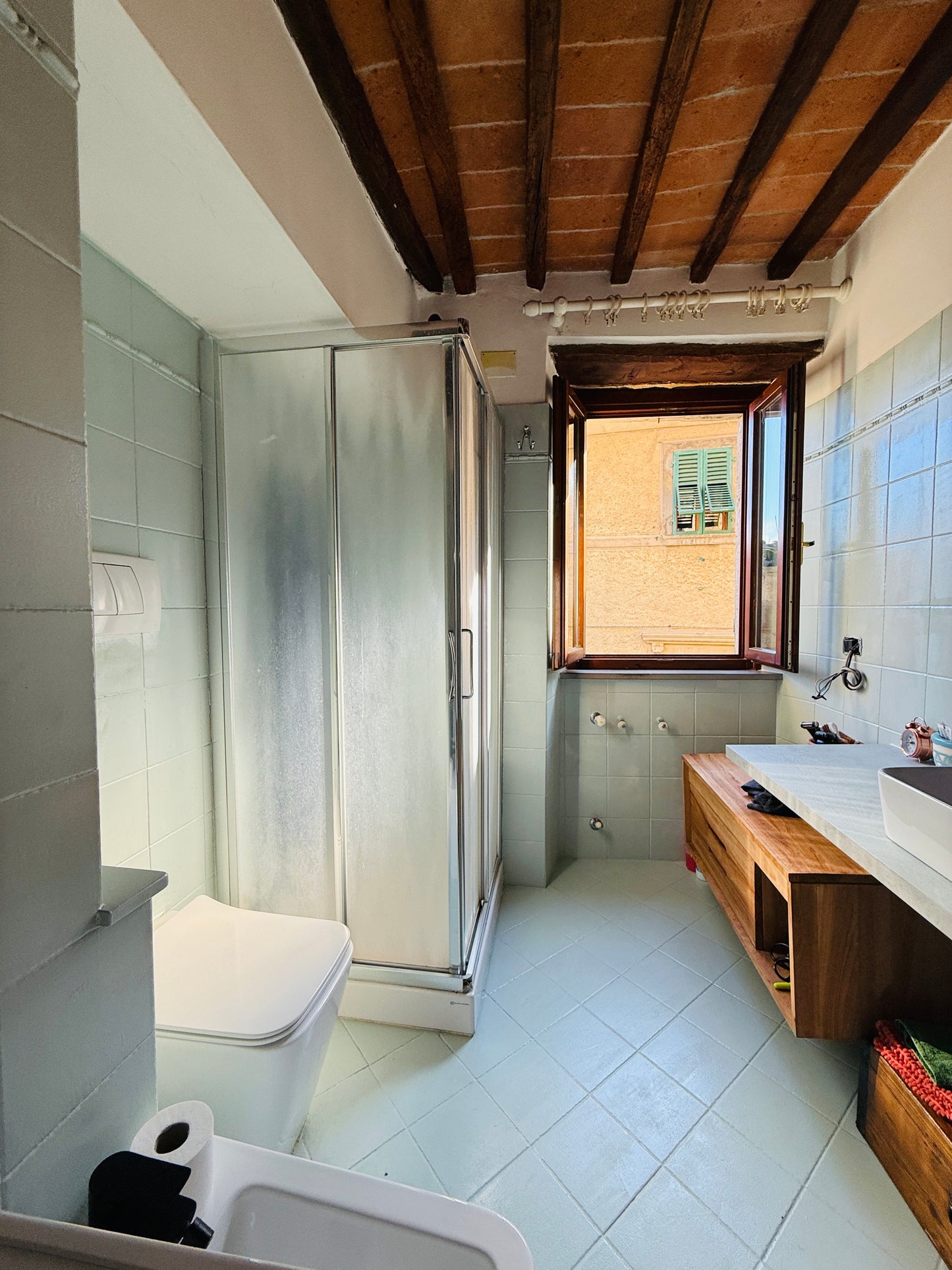 Typical Tuscan apartment ready to move into