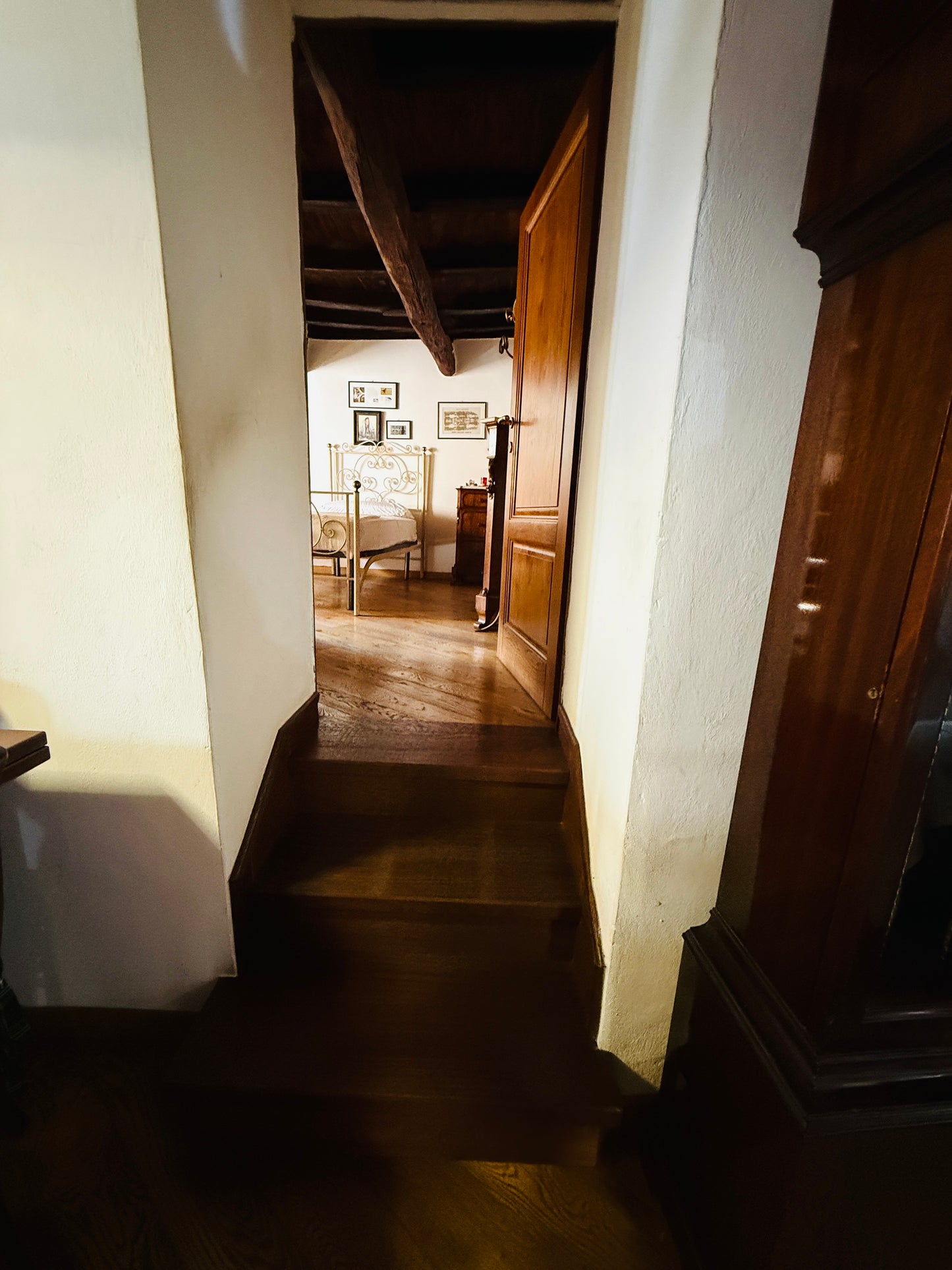 Typical Tuscan apartment ready to move into