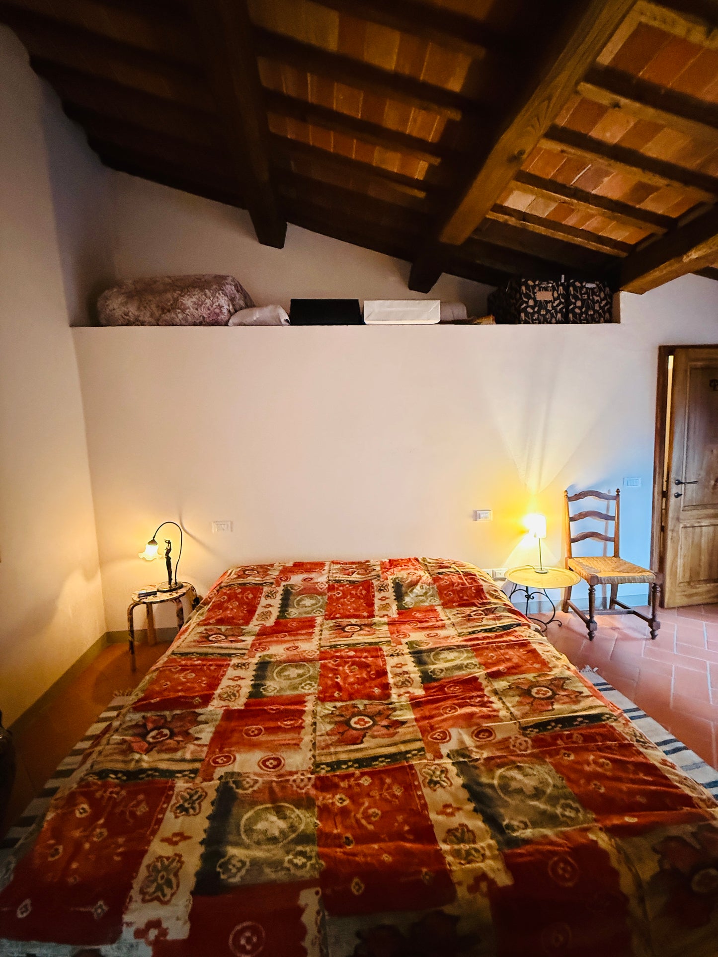 Fully renovated stone house with independent access