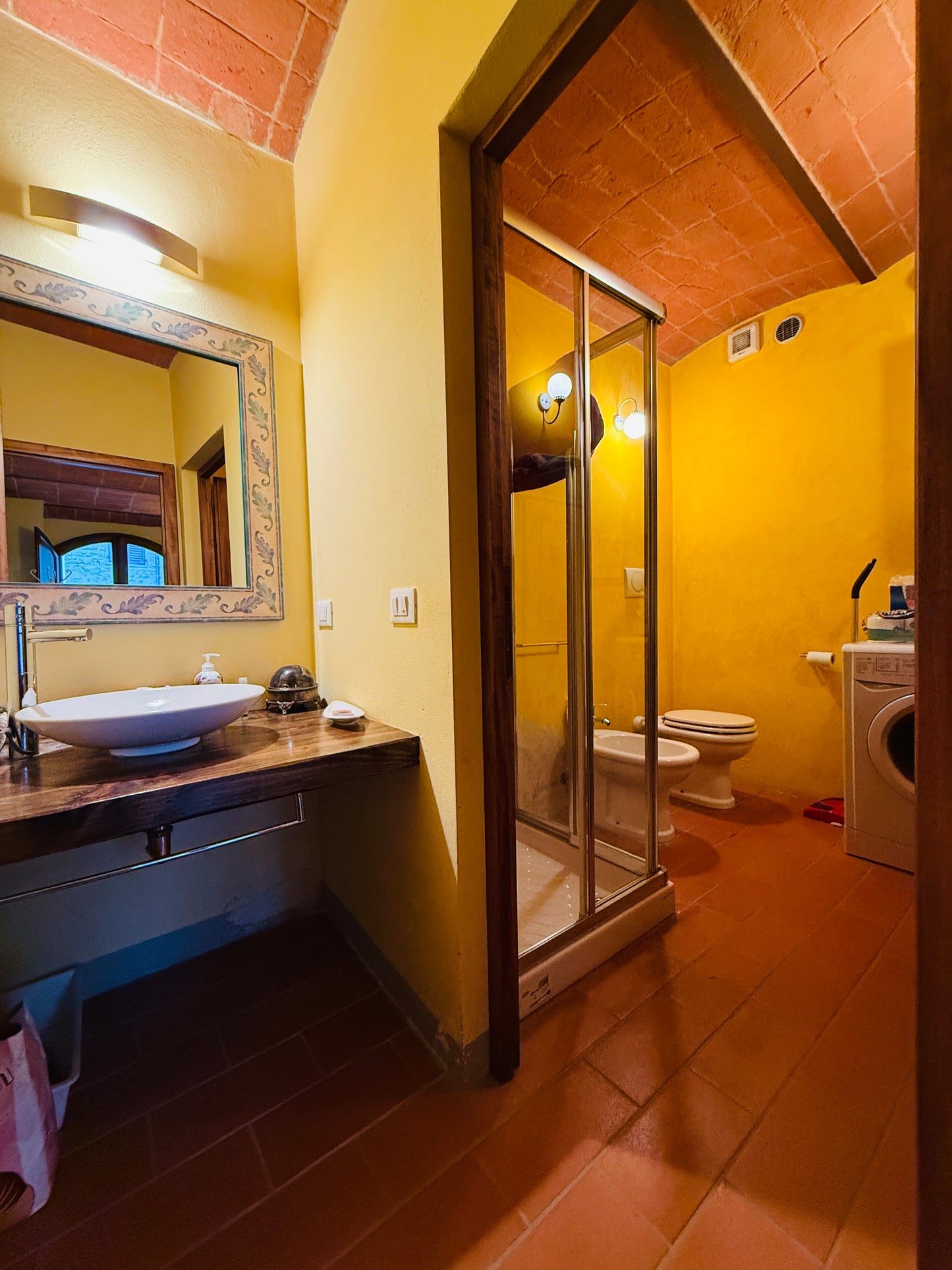 Fully renovated stone house with independent access