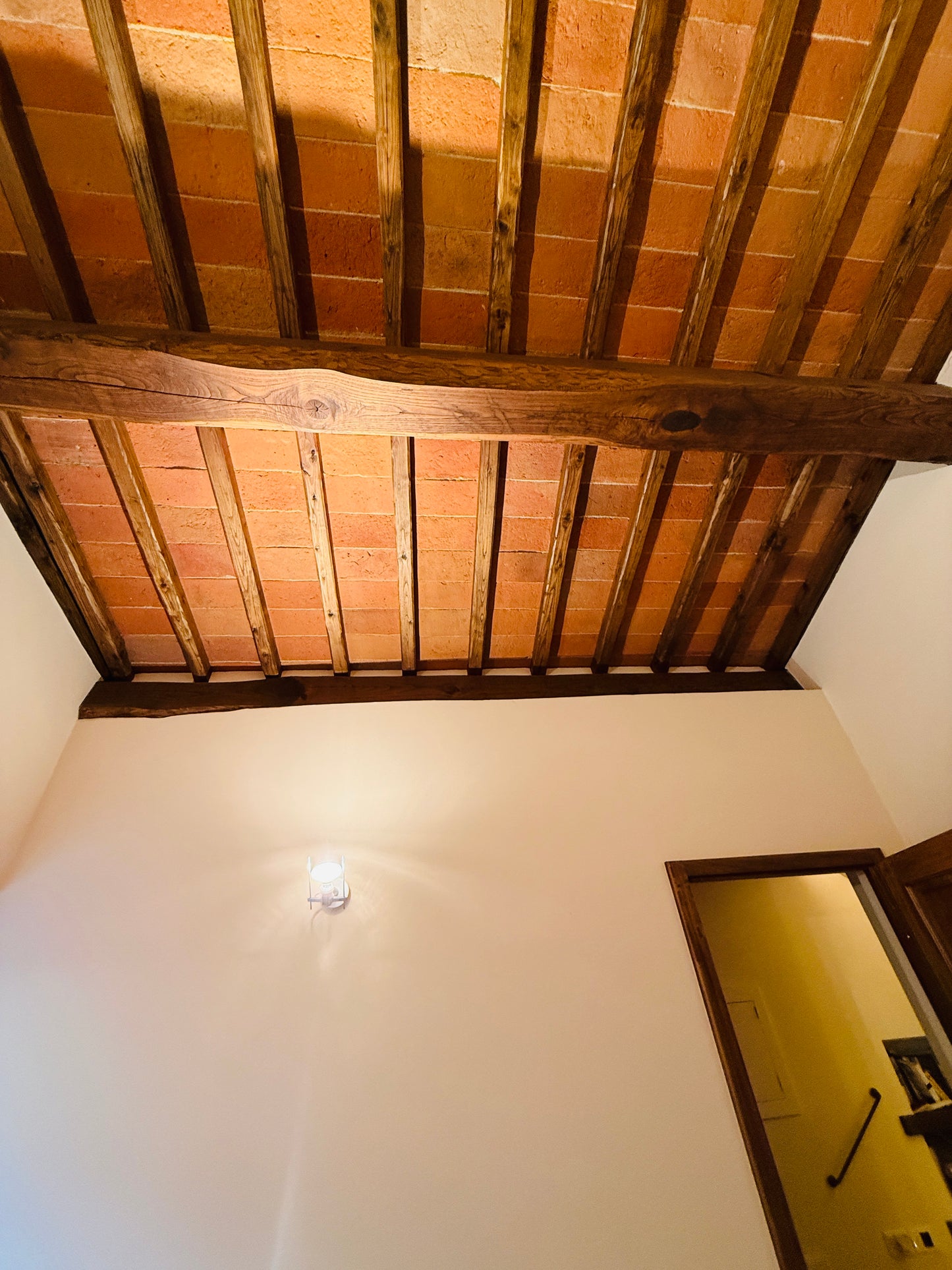 Fully renovated stone house with independent access
