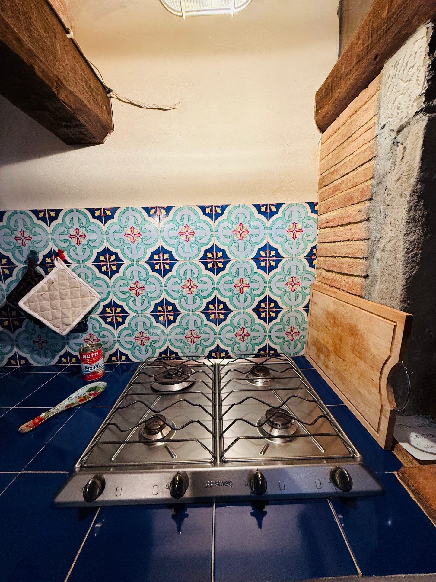 Fully renovated stone house with independent access