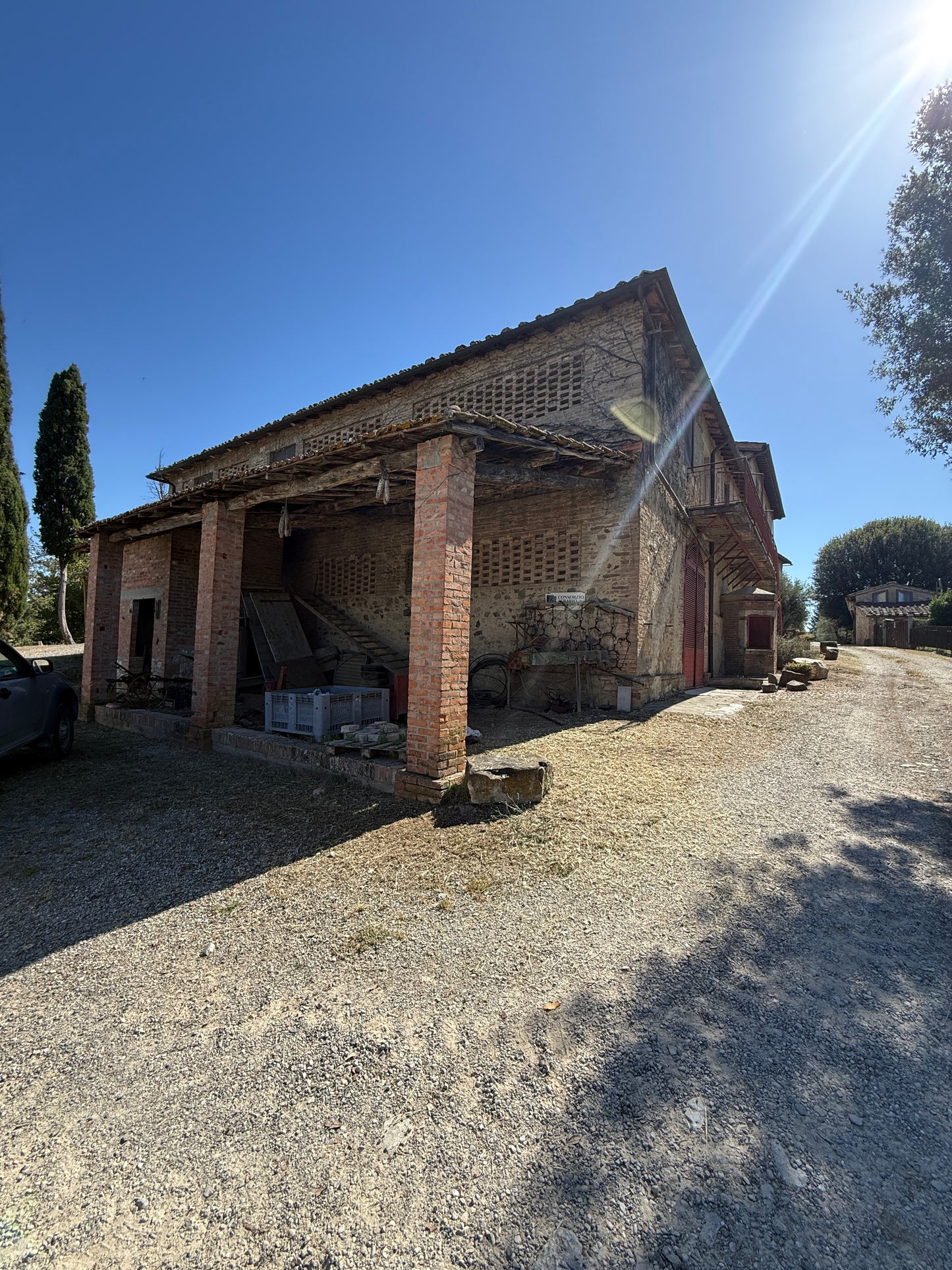 Farm with vineyard in Castelnuovo Berardenga - Siena