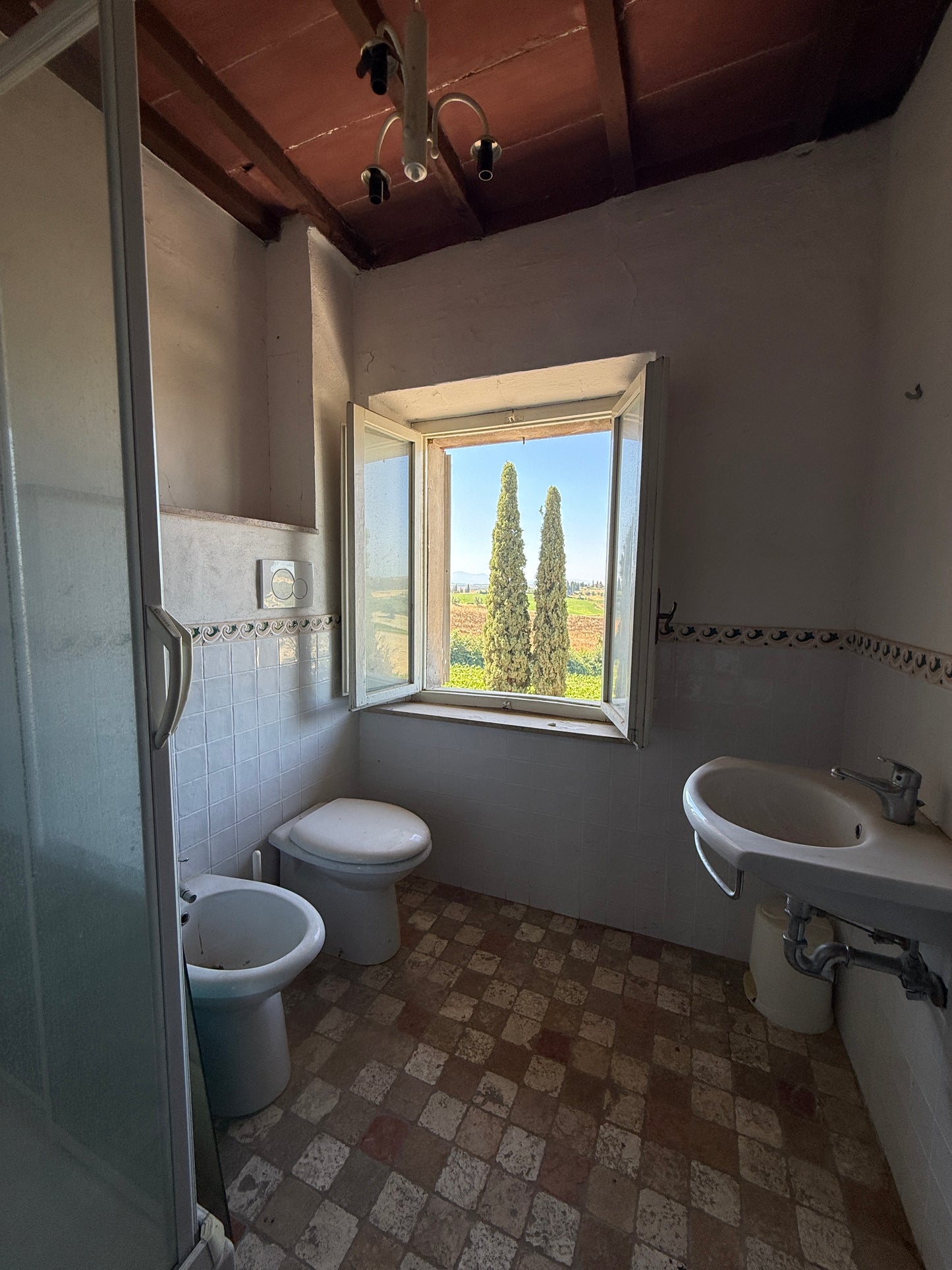 Farm with vineyard in Castelnuovo Berardenga - Siena