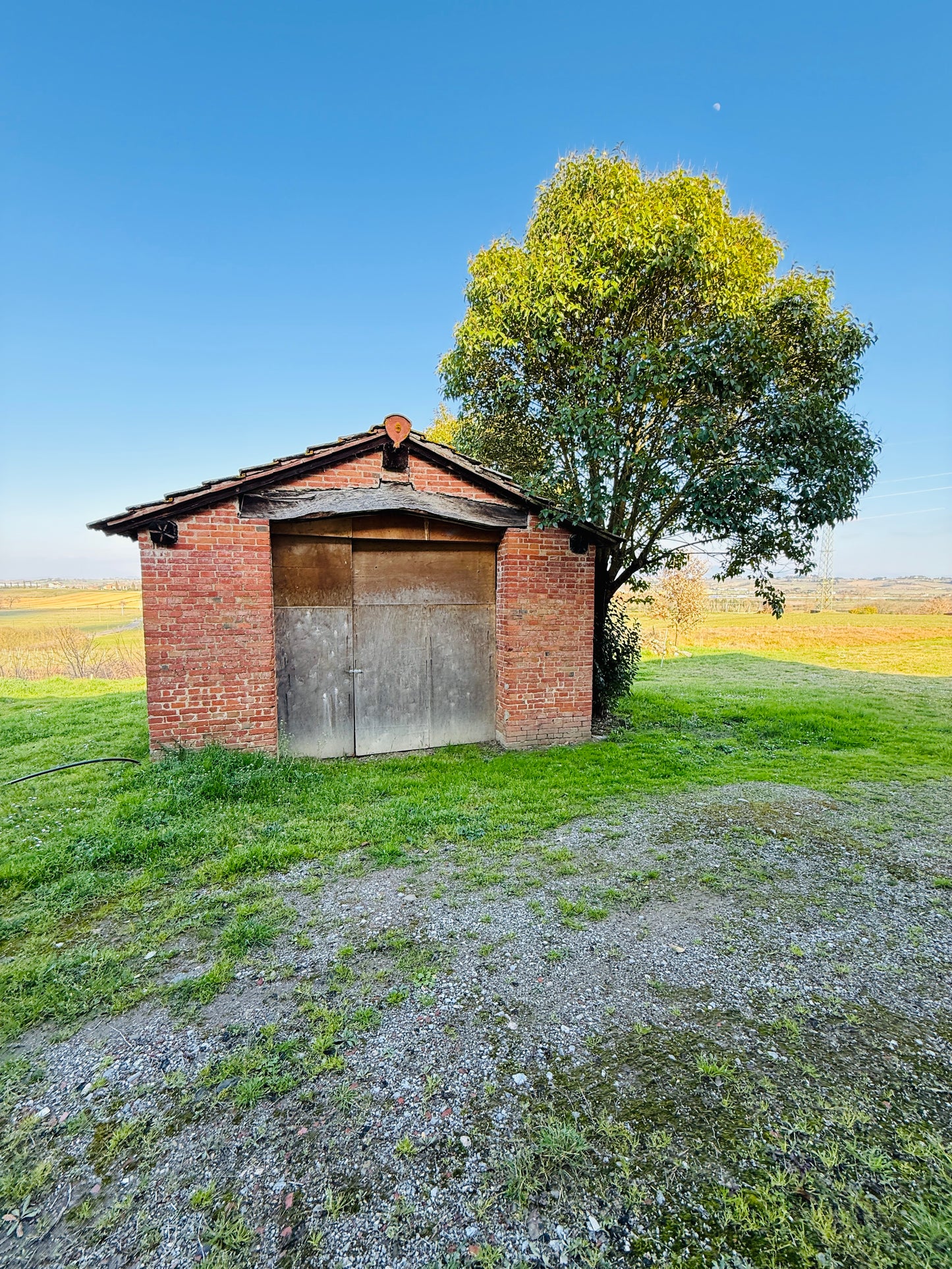 Detached house in Lucignano, in the countryside near amenities