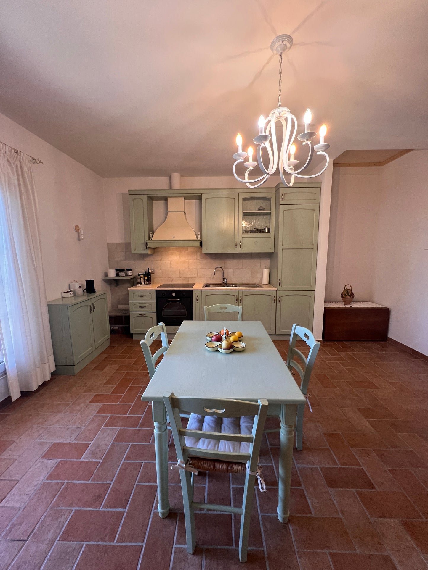 Apartment with one bedroom among the olive groves