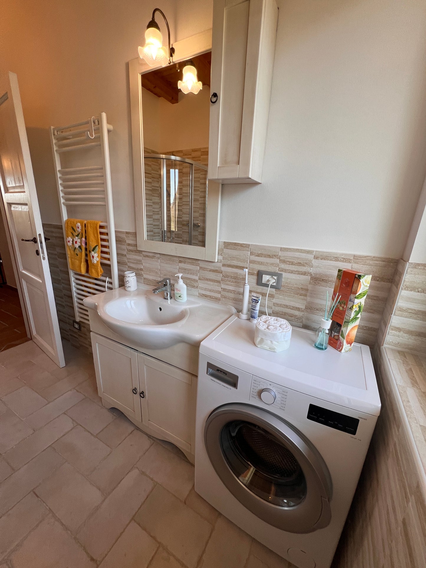 Apartment with one bedroom among the olive groves