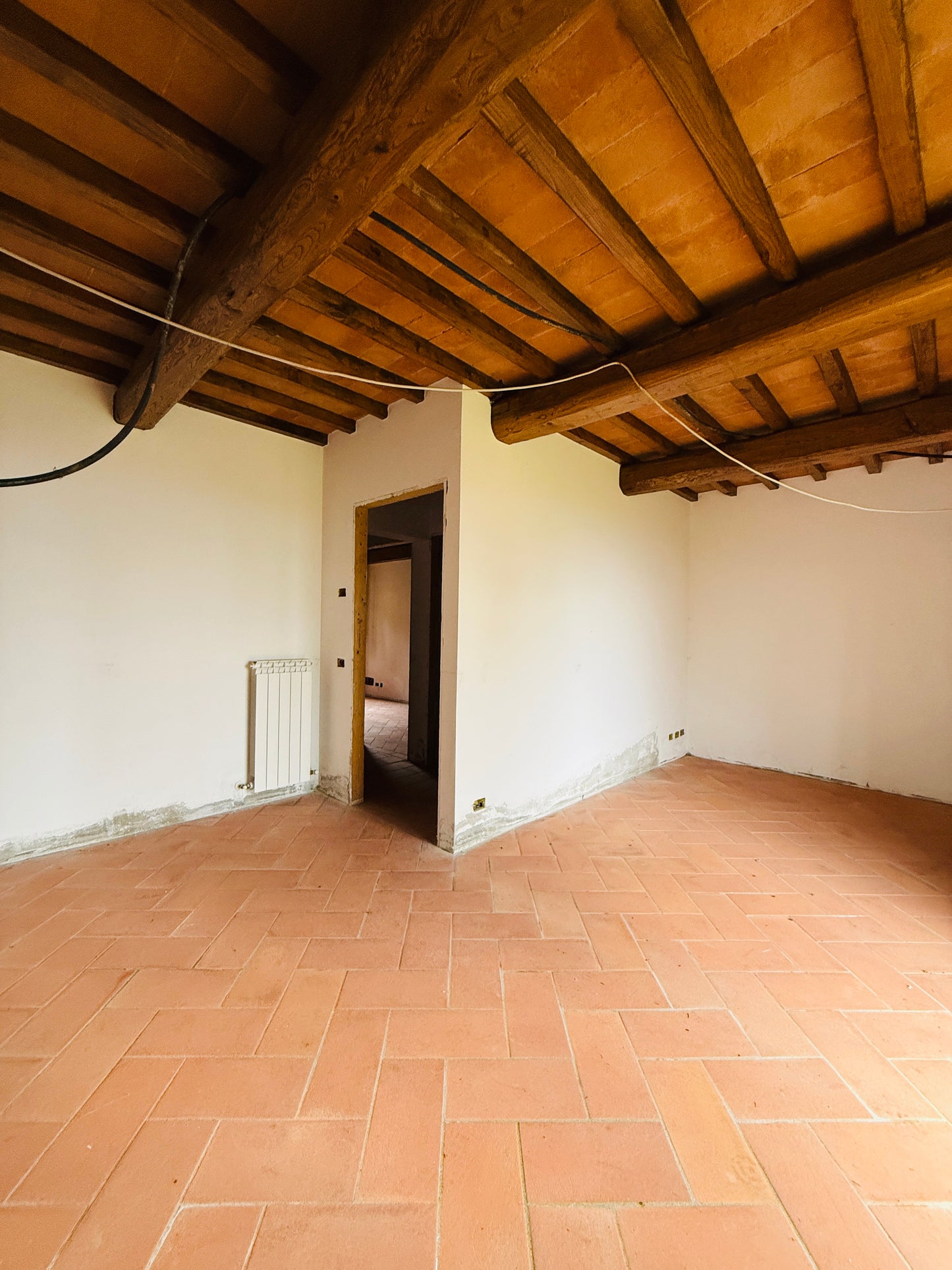 Stunning property in Tuscany: a unique opportunity surrounded by nature