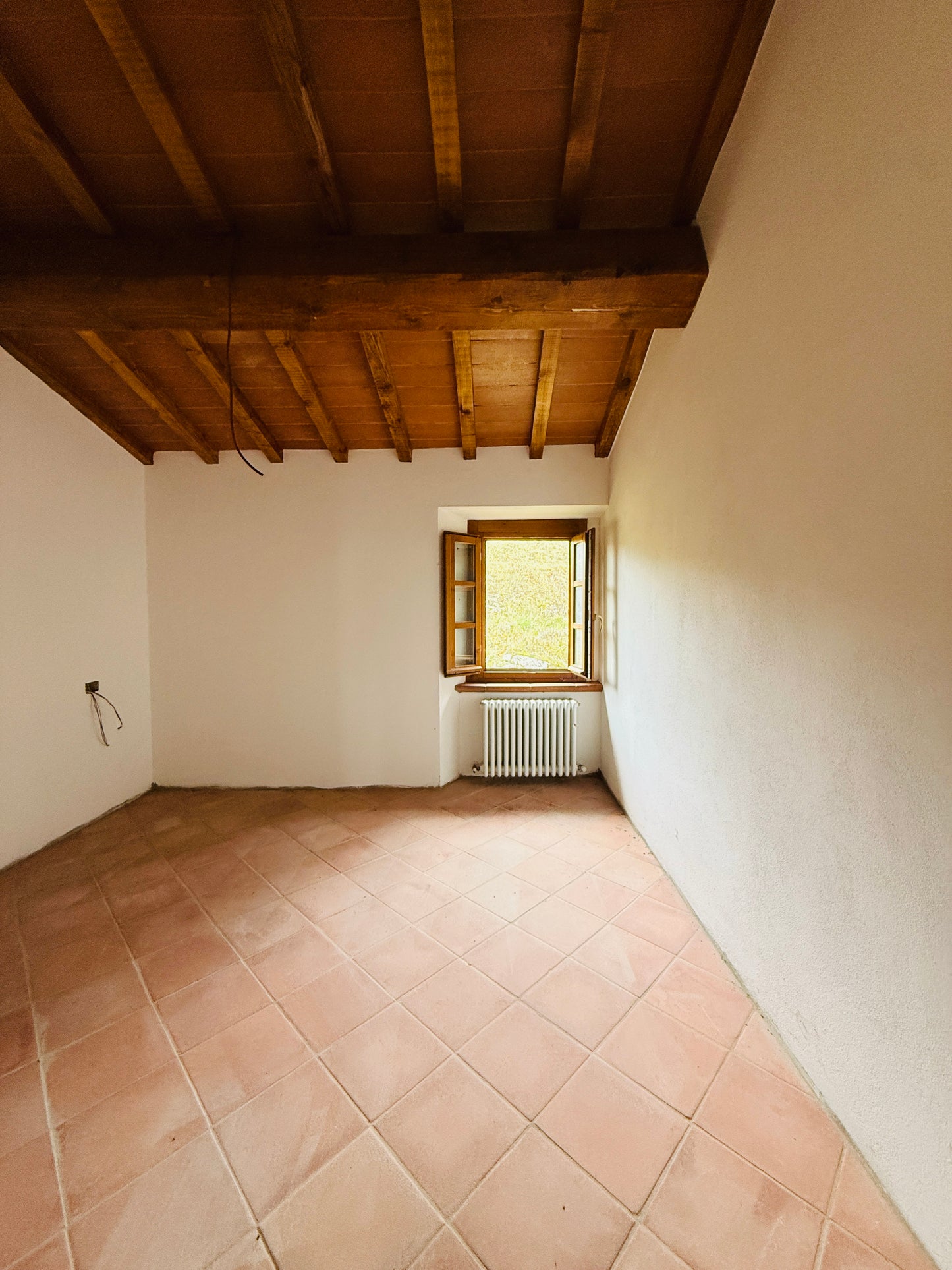 Stunning property in Tuscany: a unique opportunity surrounded by nature