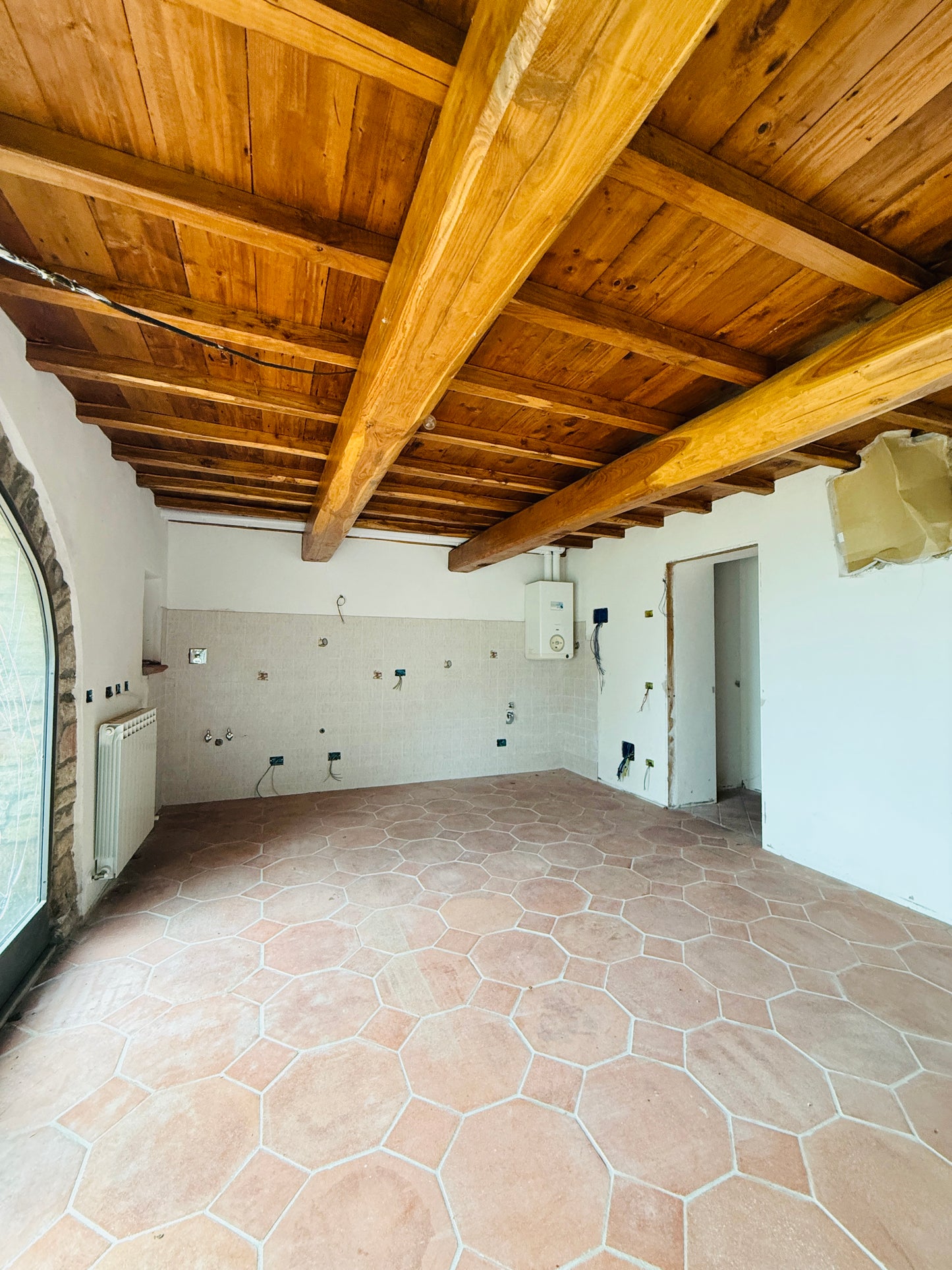 Stunning property in Tuscany: a unique opportunity surrounded by nature
